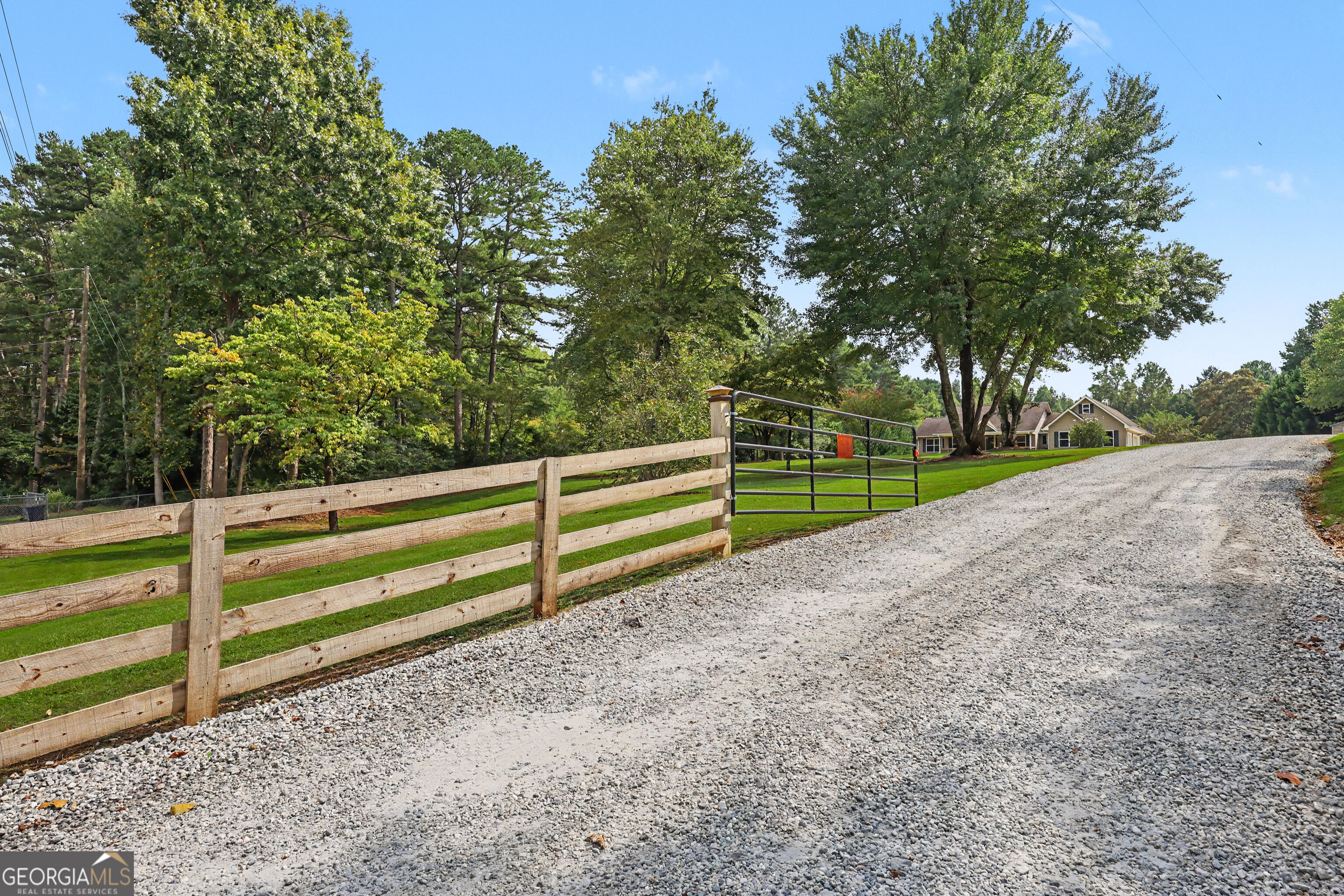 4851 Holly Springs Road Property Photo 10