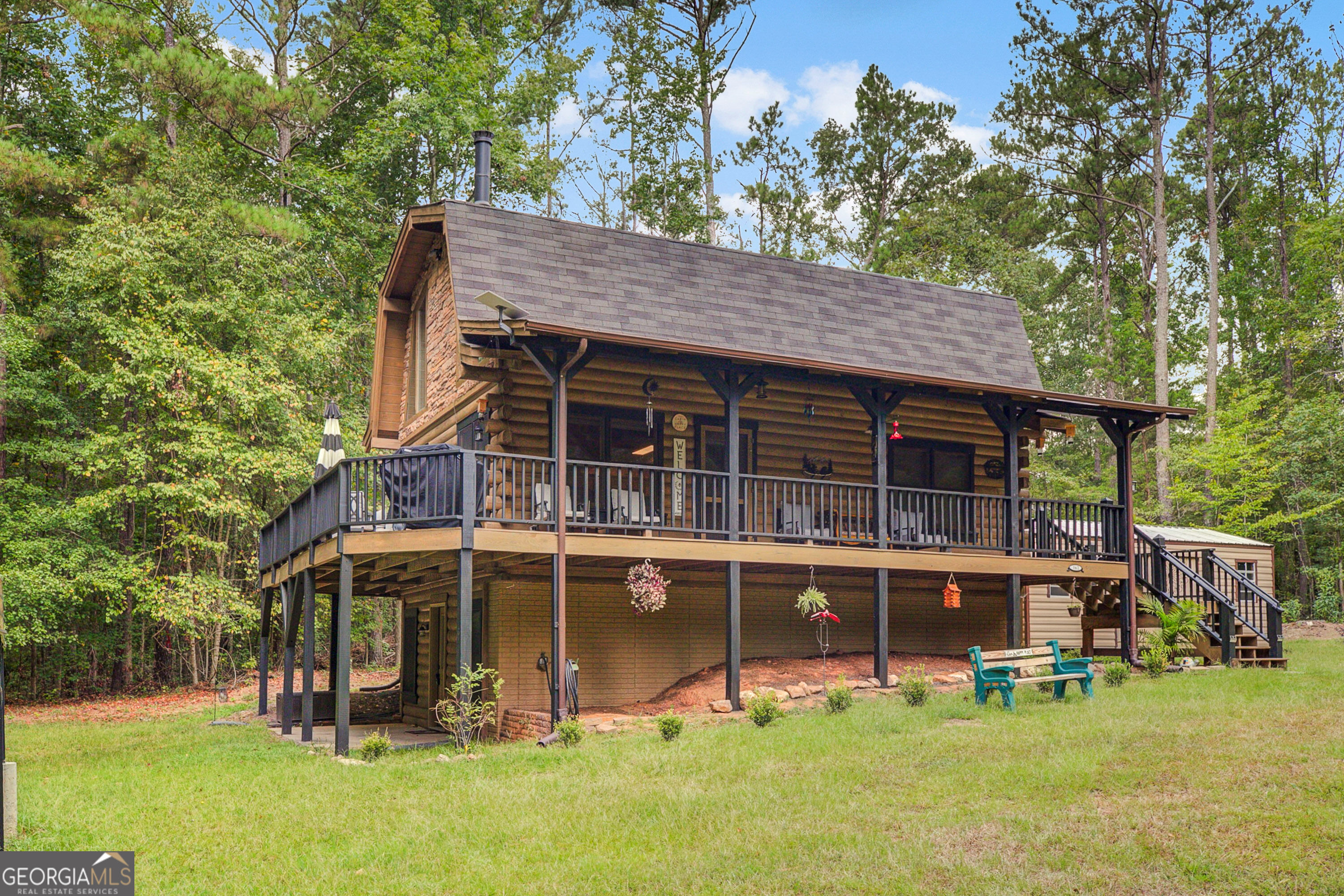 162 Thompson Road Property Photo 1