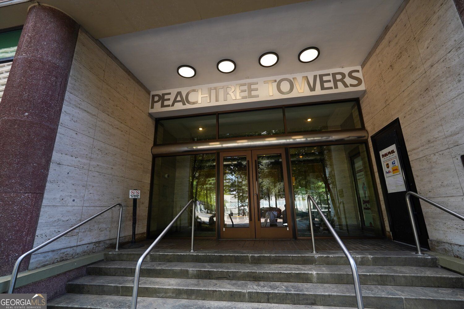 300 Peachtree Street NE # 9D Property Photo 1
