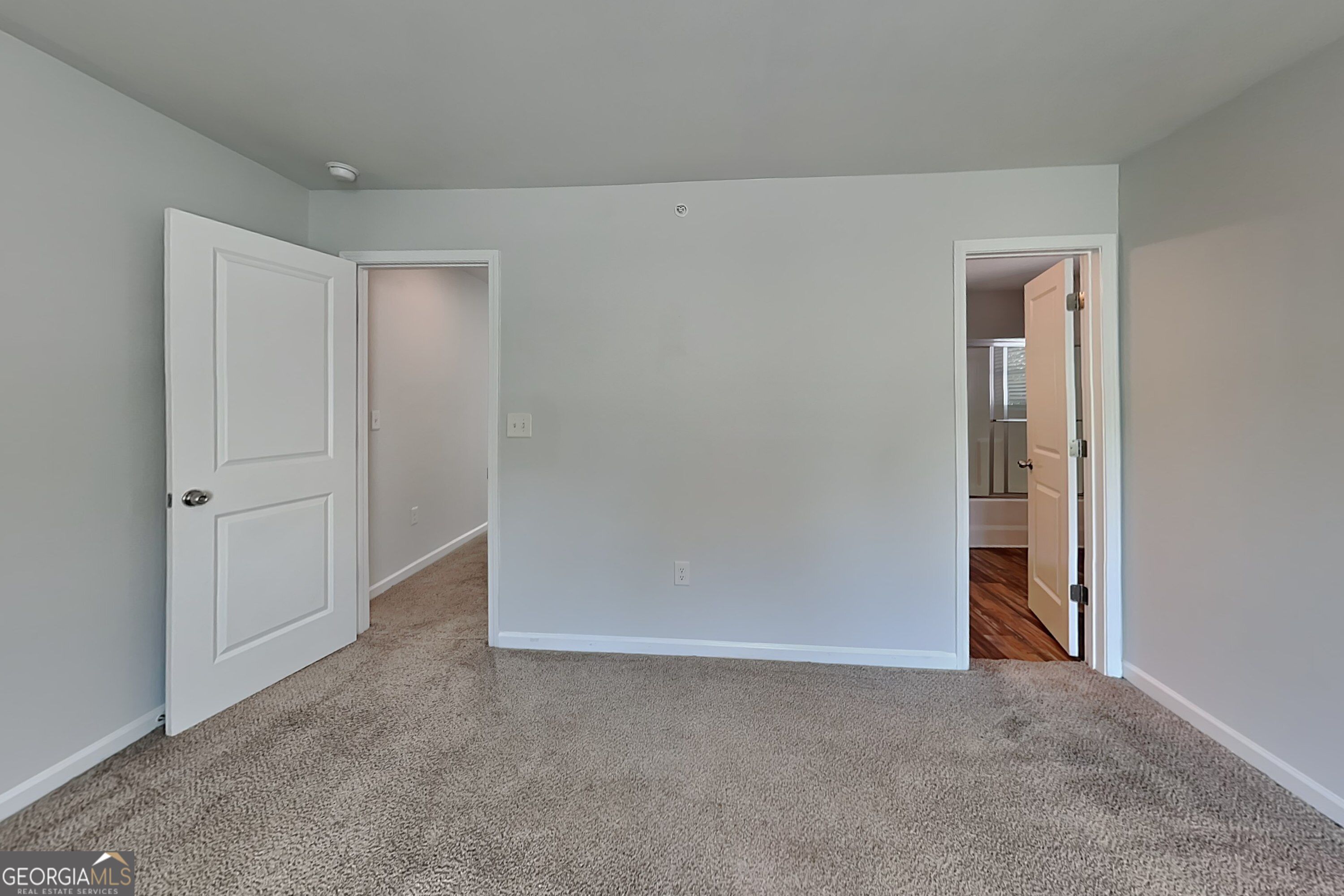 1092 Benfield Ridge West Property Photo 7
