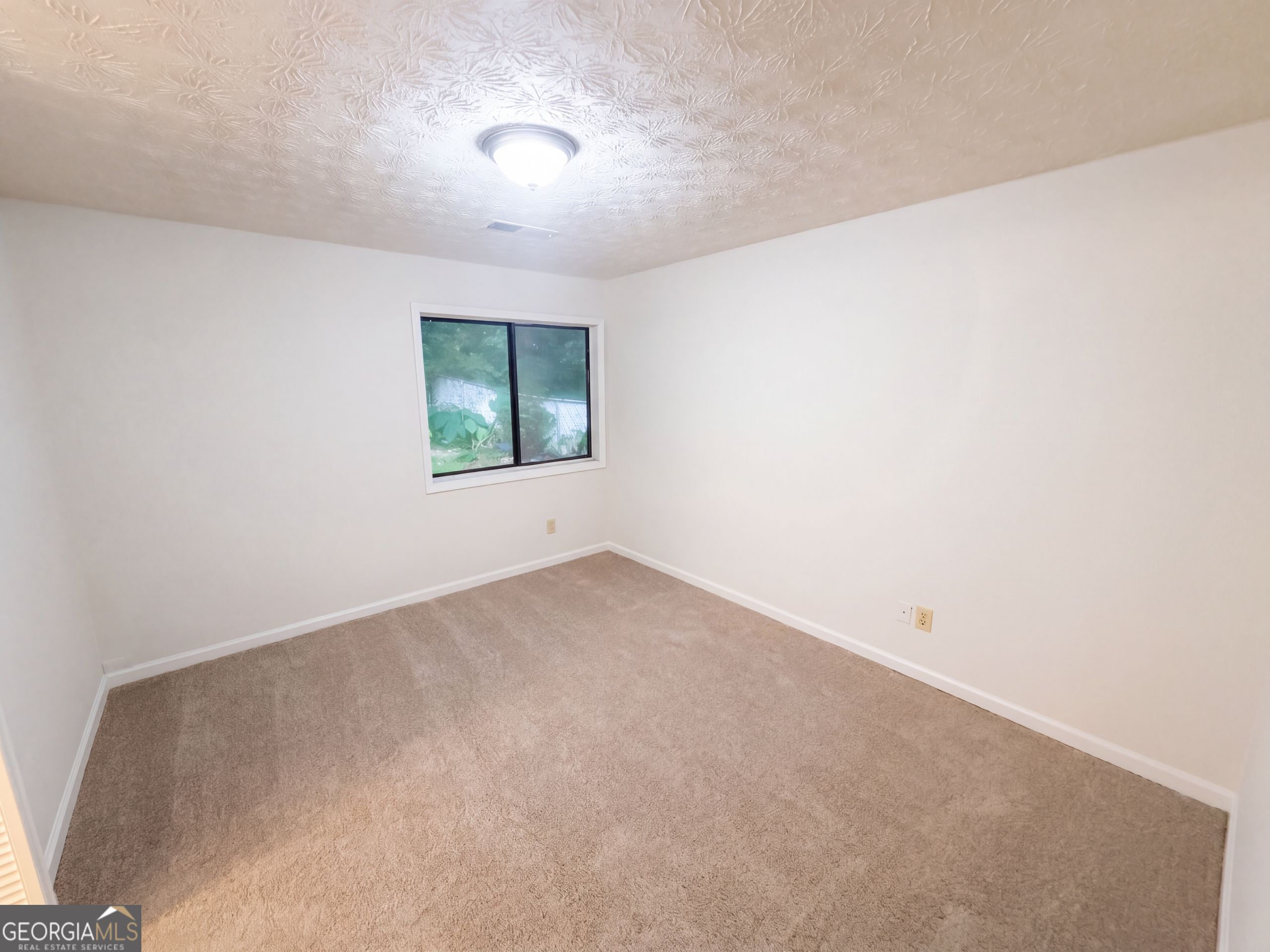 5330 Garvey Drive Property Photo 12