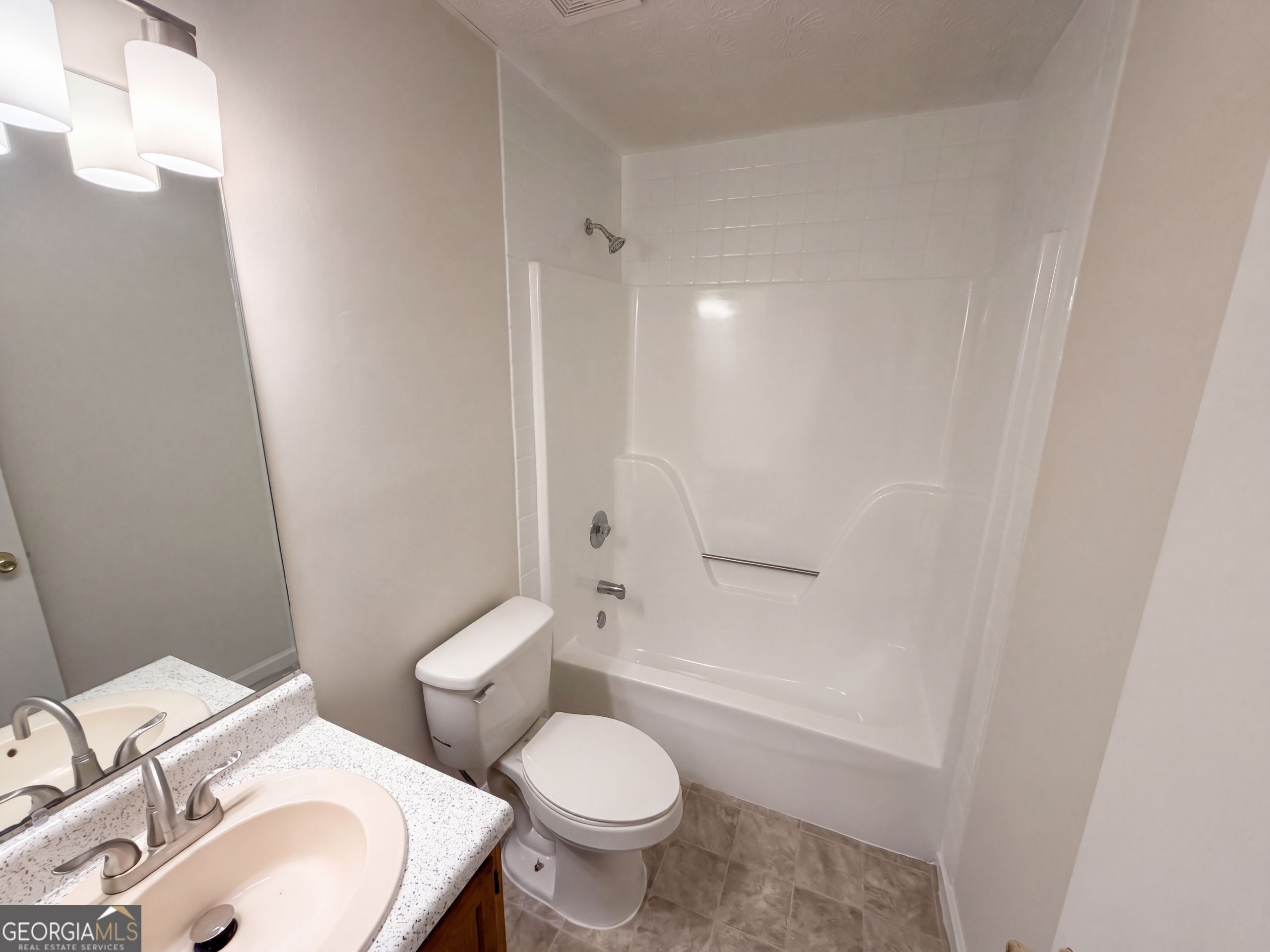 5330 Garvey Drive Property Photo 13