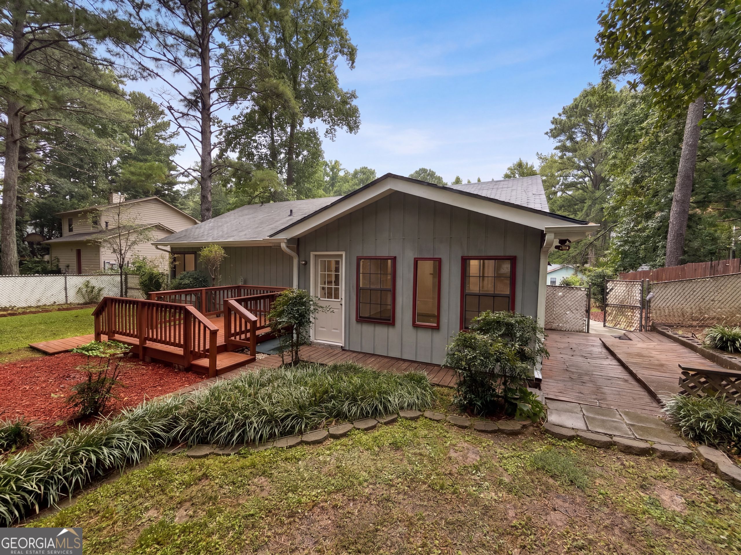 5330 Garvey Drive Property Photo 17