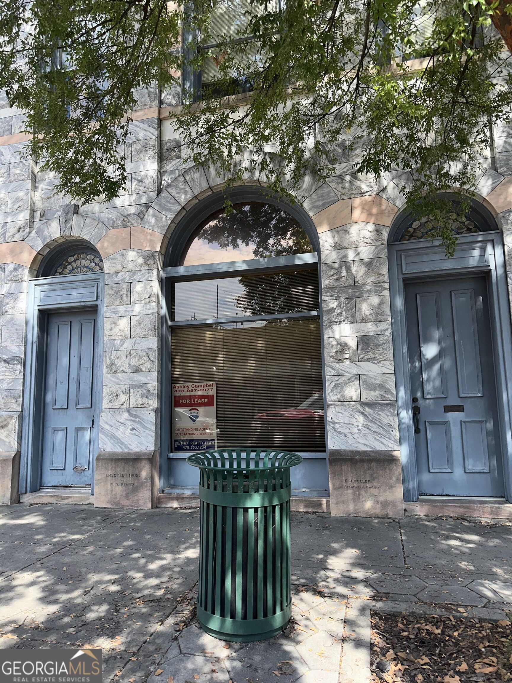 109 S Jefferson Street Property Photo 1