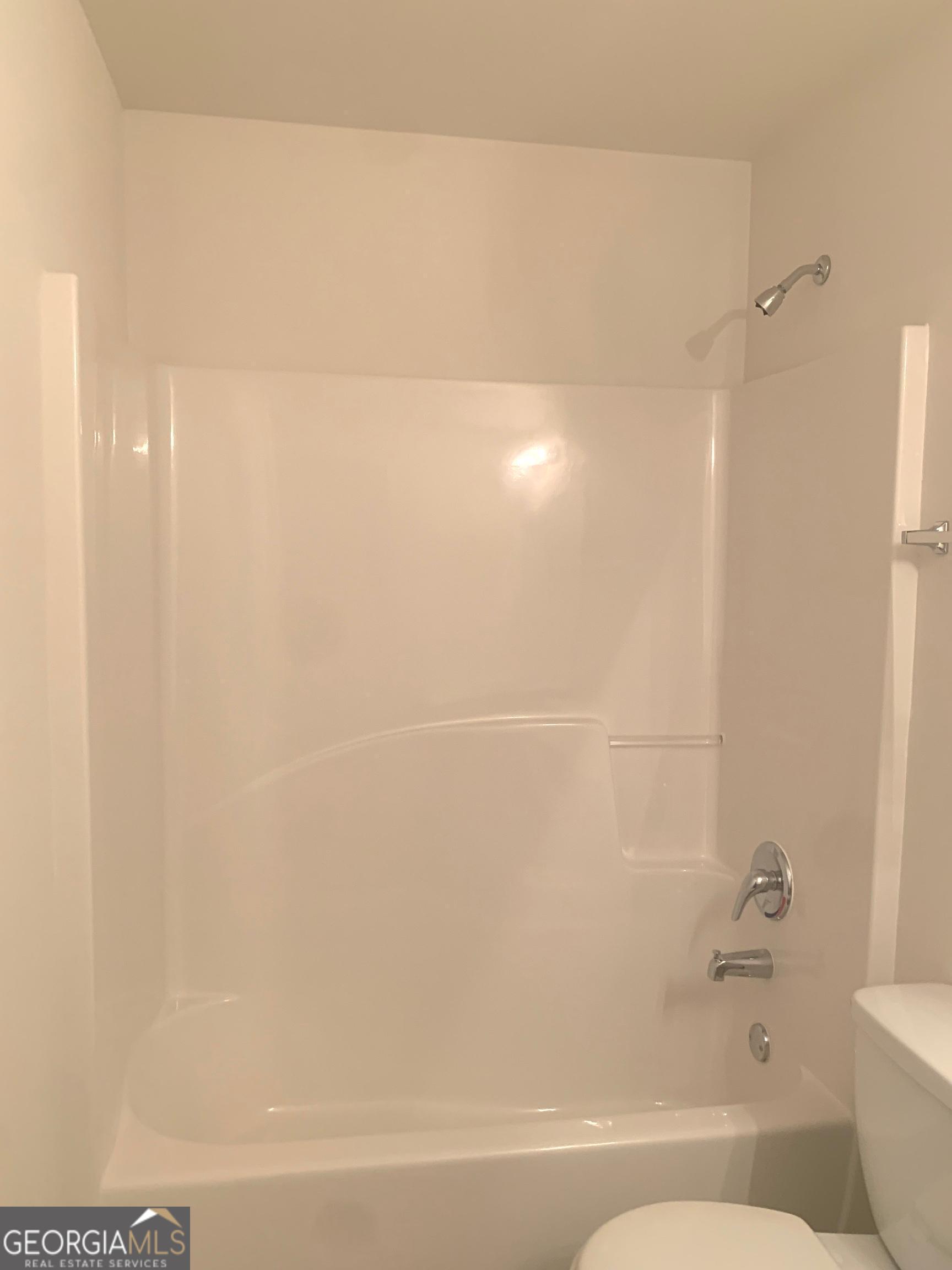2118 Water Mill Court Property Photo 23