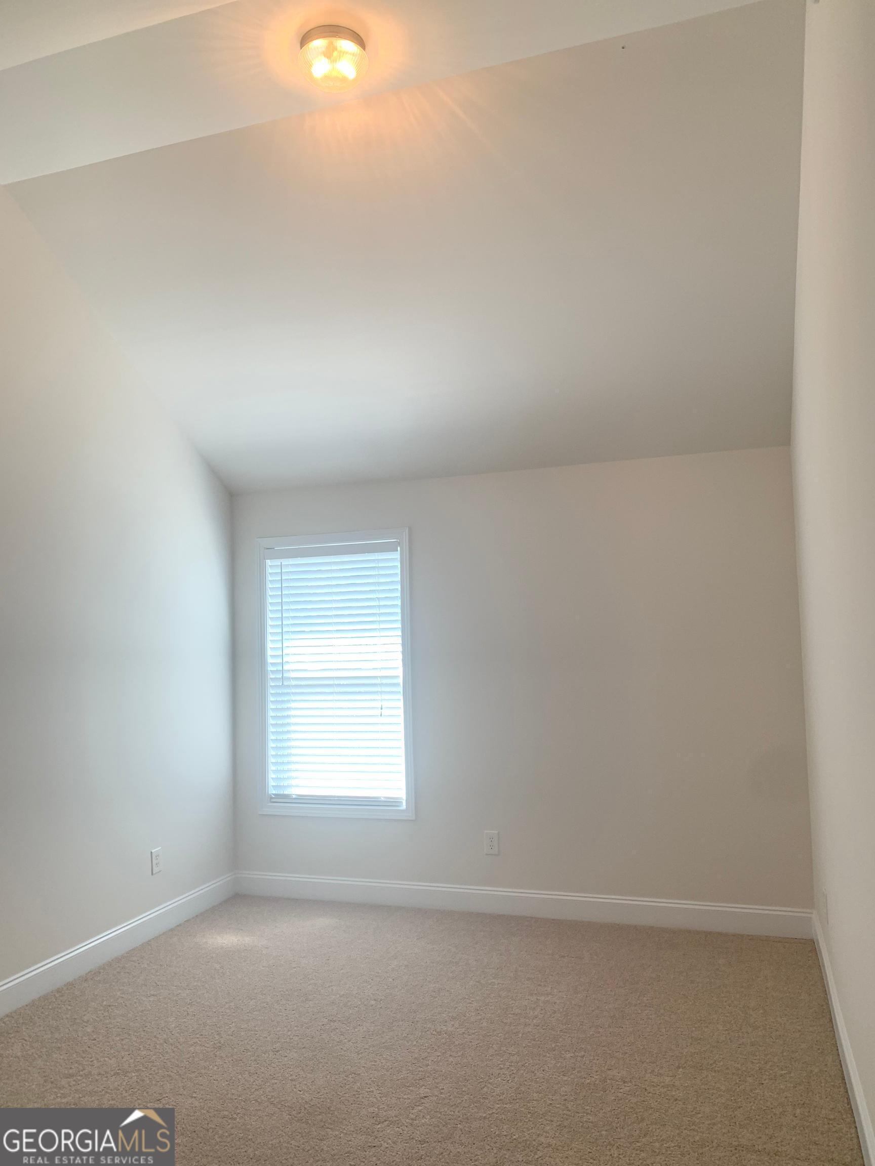 2118 Water Mill Court Property Photo 26