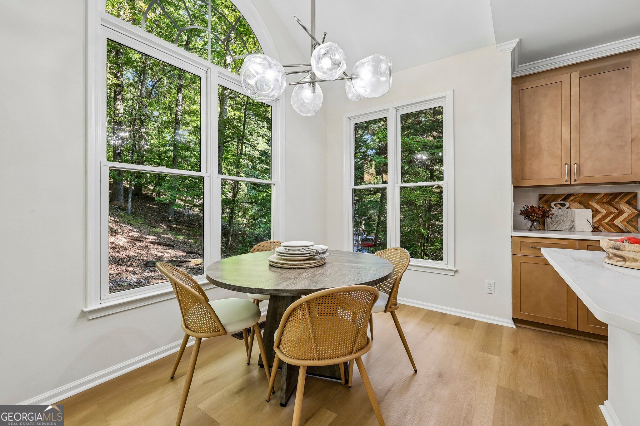 500 Emerald Parkway Property Photo 17
