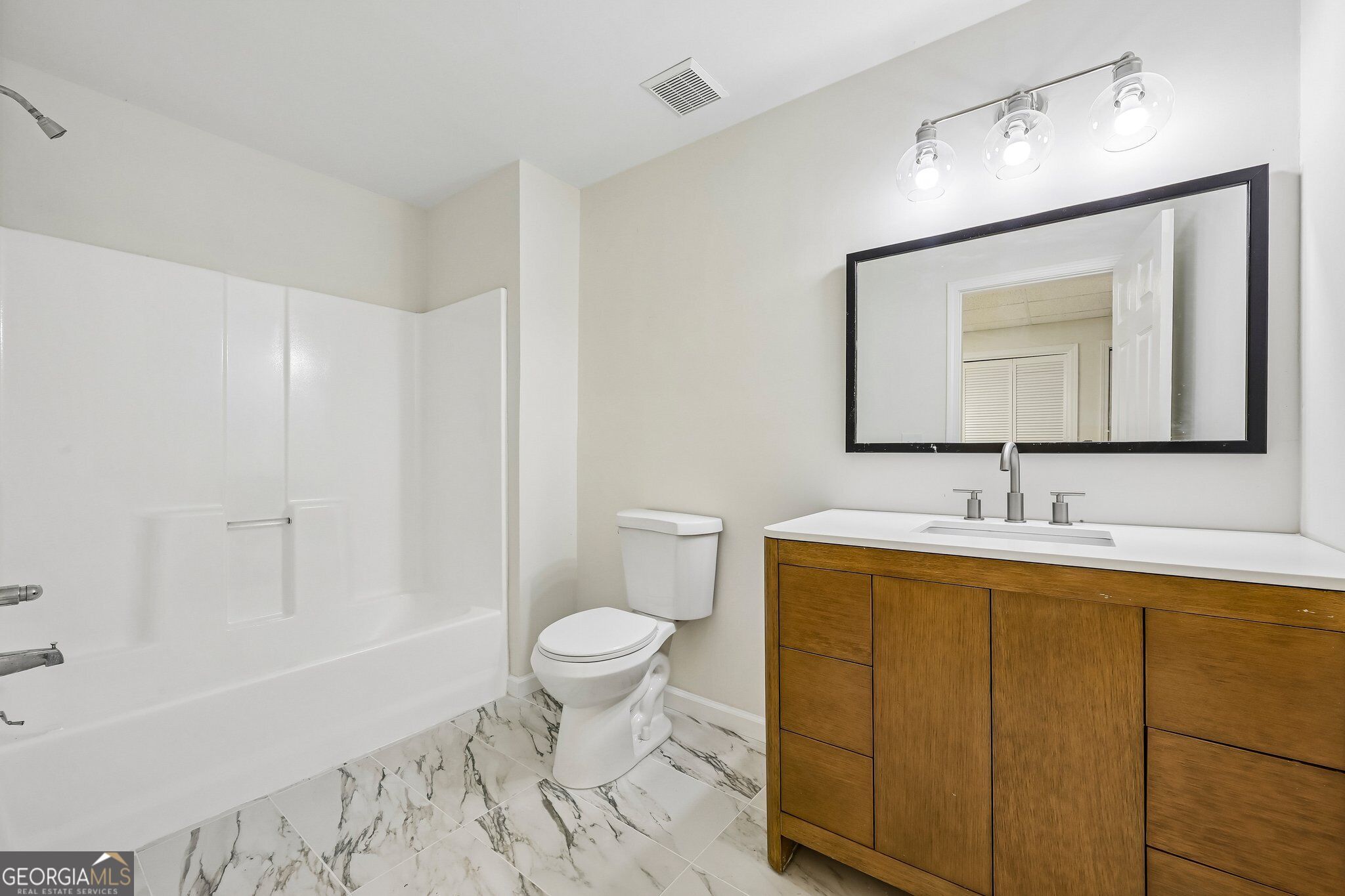 500 Emerald Parkway Property Photo 26
