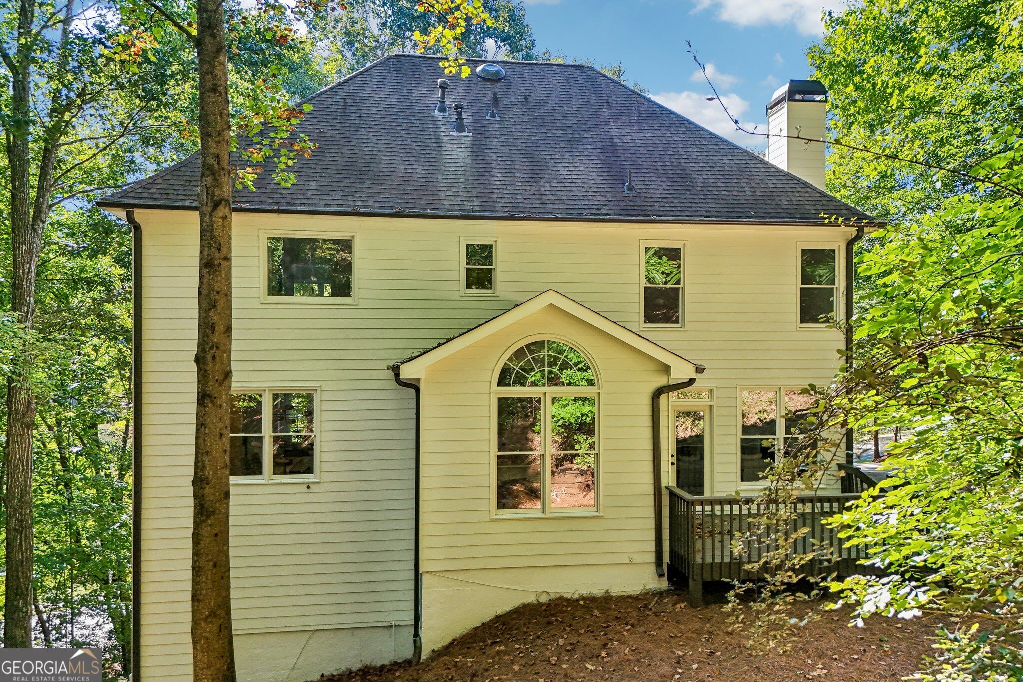 500 Emerald Parkway Property Photo 29