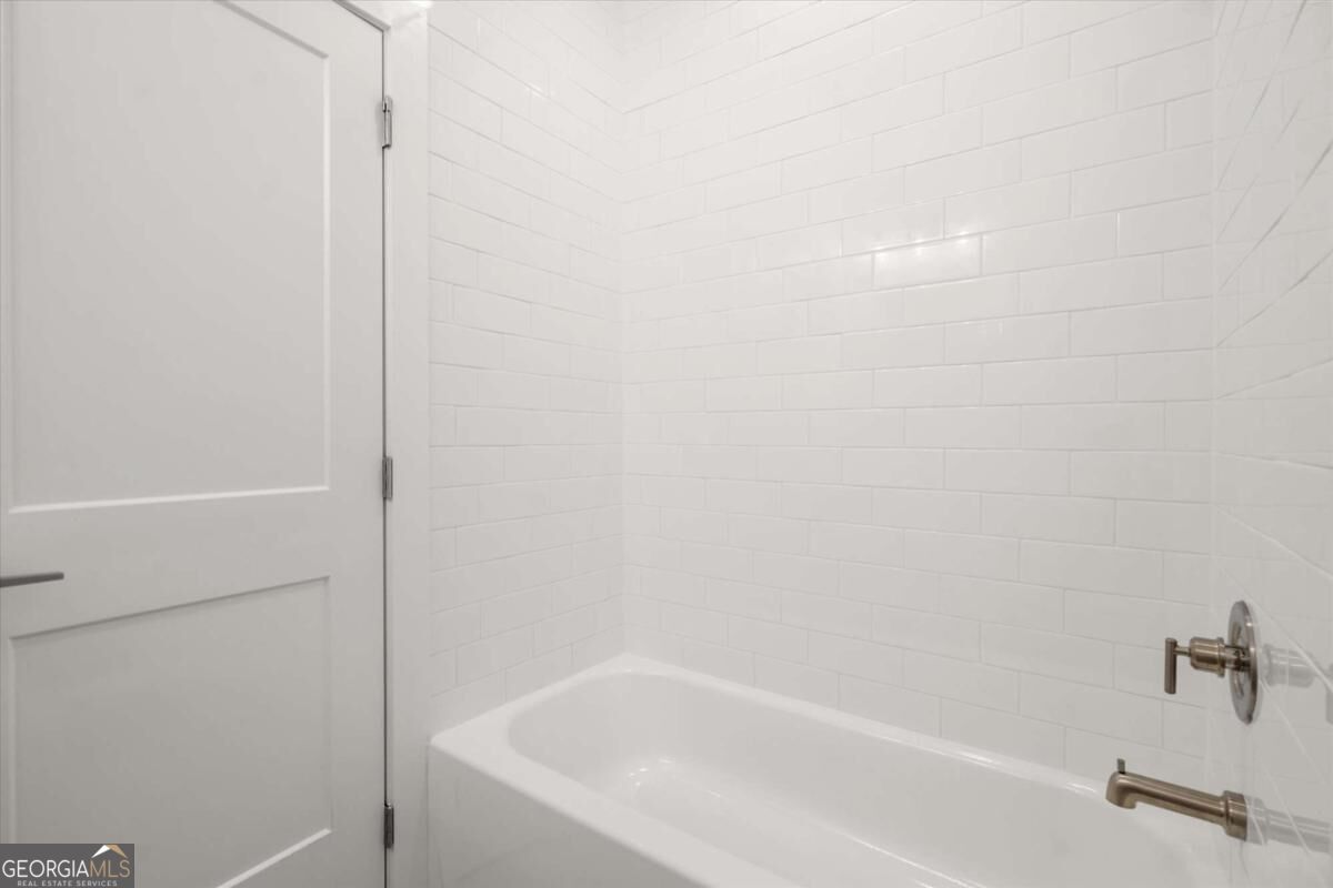 433 Mezzo Lane # 85 Property Photo 34