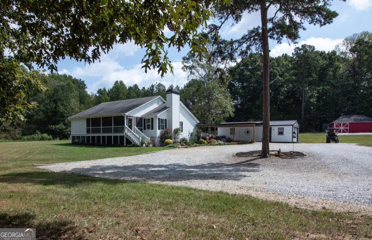 2439 Ila Road Property Photo 4