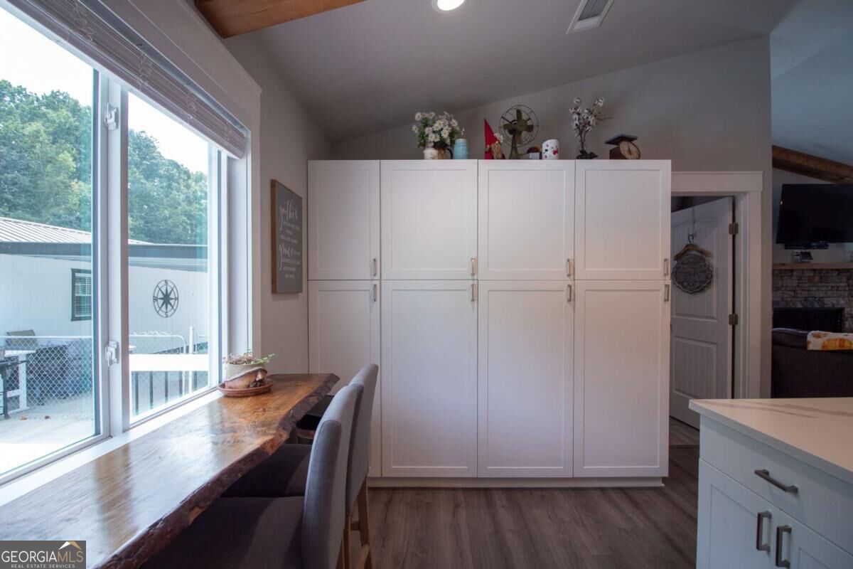2439 Ila Road Property Photo 25