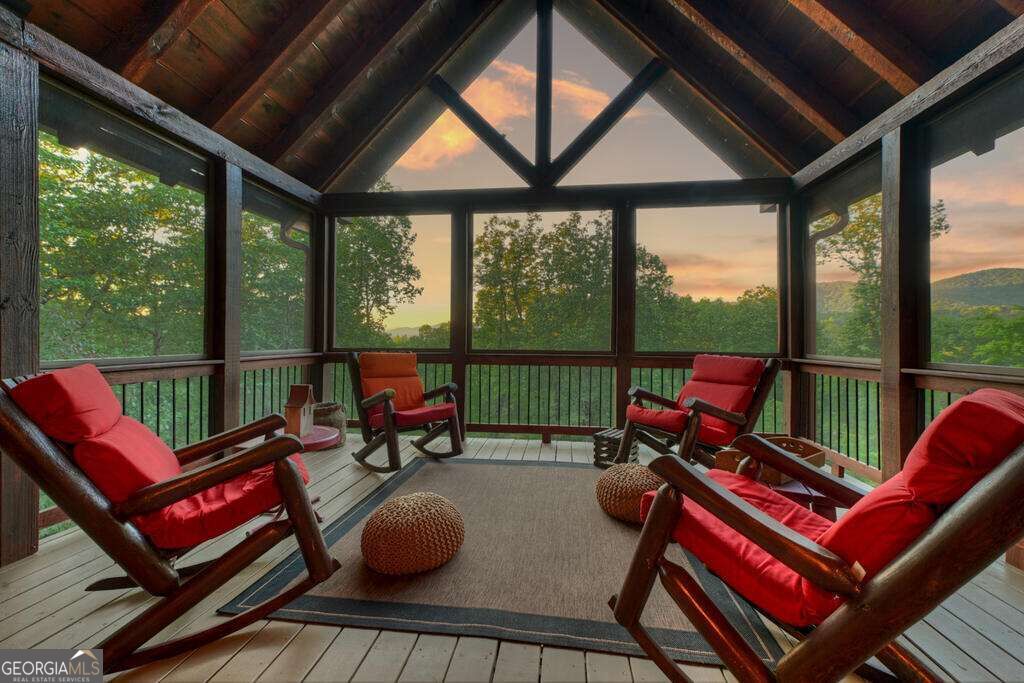 169 Walnut Mountain Road Property Photo 3