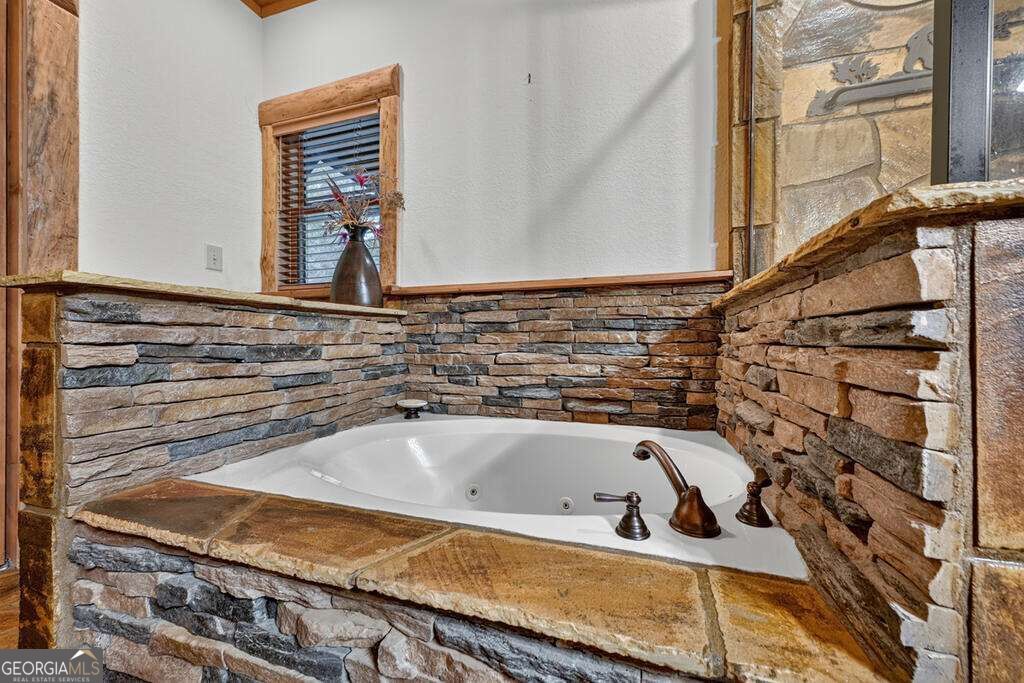 169 Walnut Mountain Road Property Photo 20