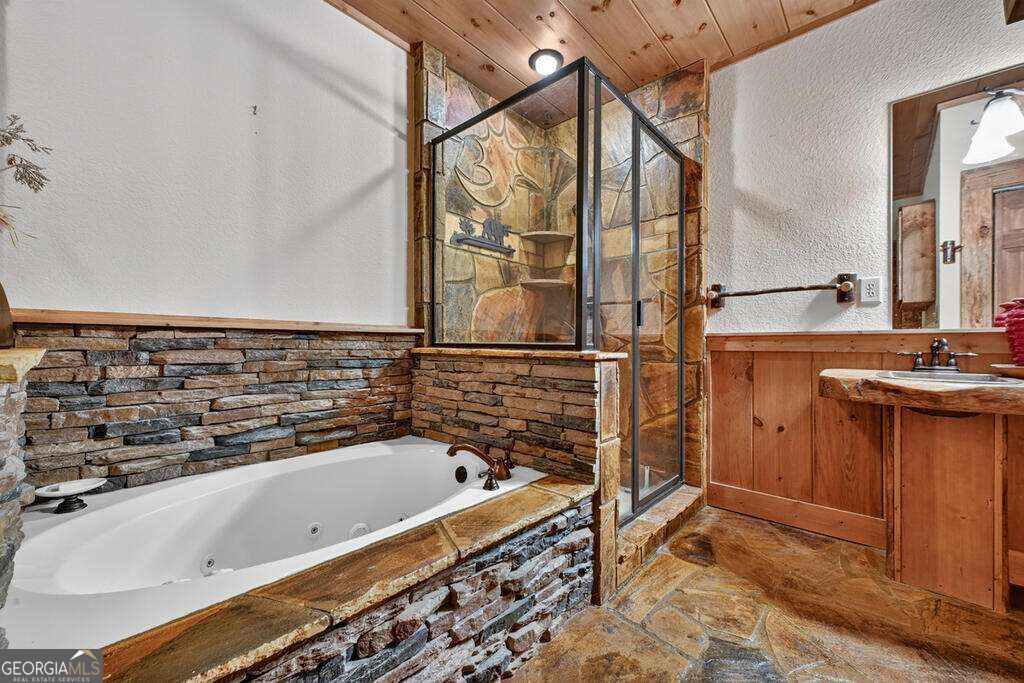 169 Walnut Mountain Road Property Photo 21