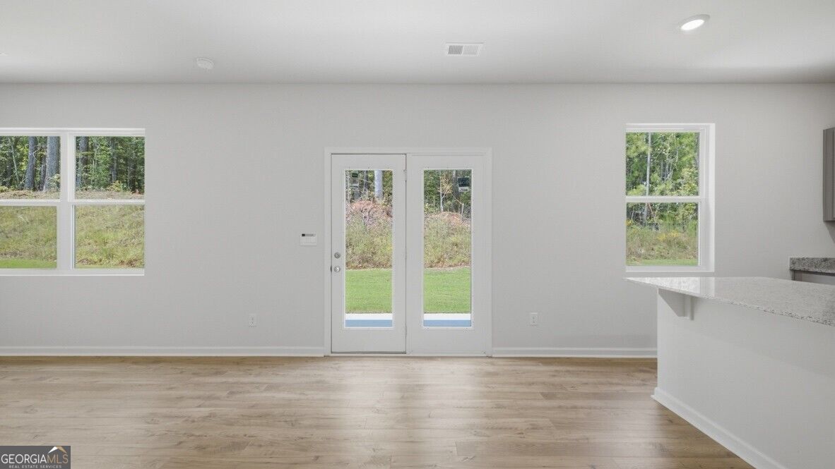 8176 Coldstream Drive Property Photo 9