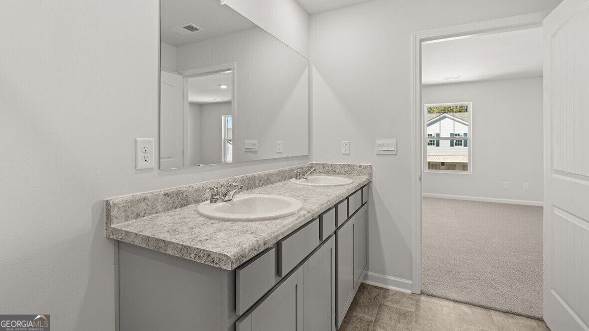 8176 Coldstream Drive Property Photo 17