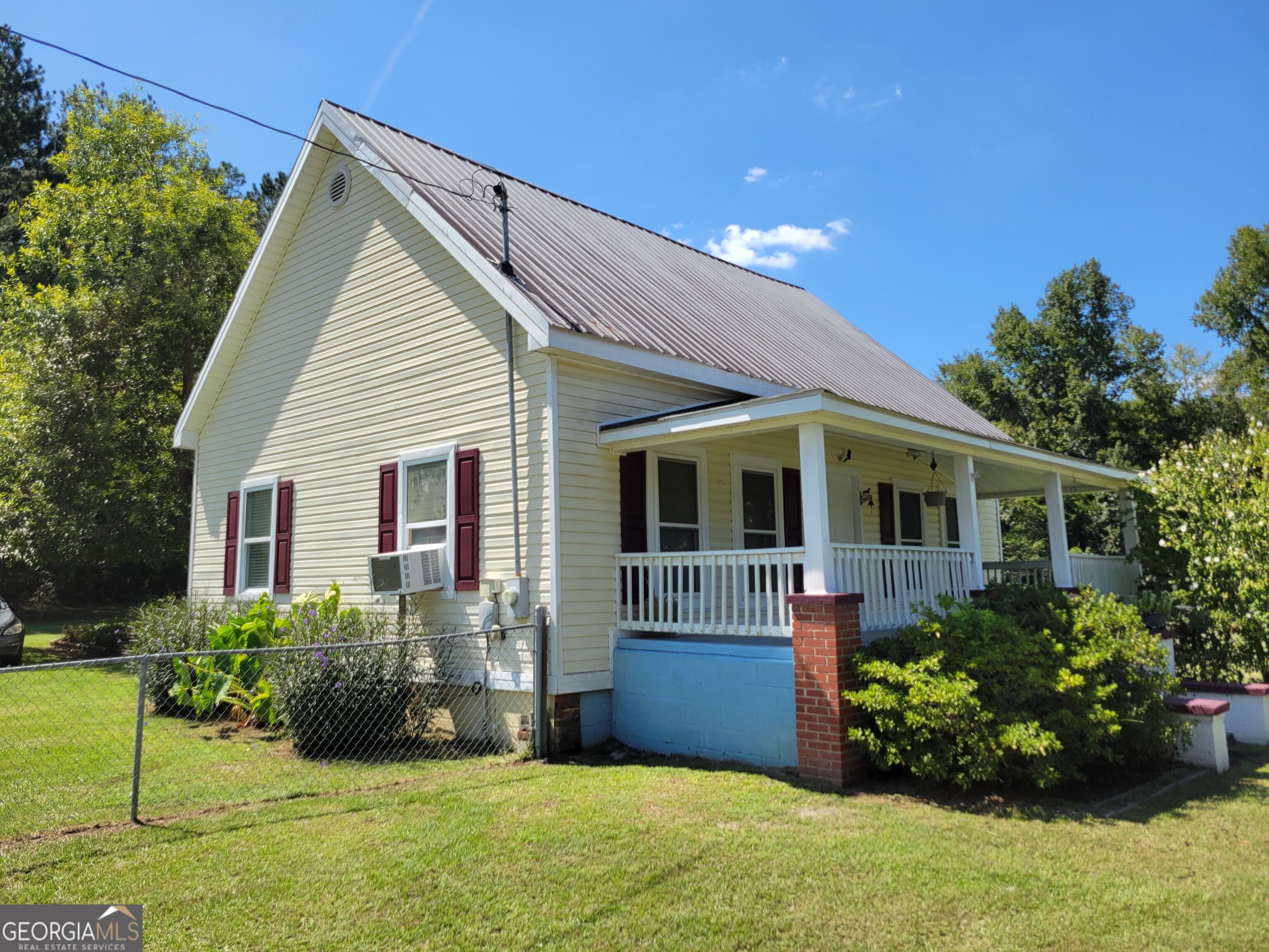 2753 Waynesboro Highway Property Photo 1
