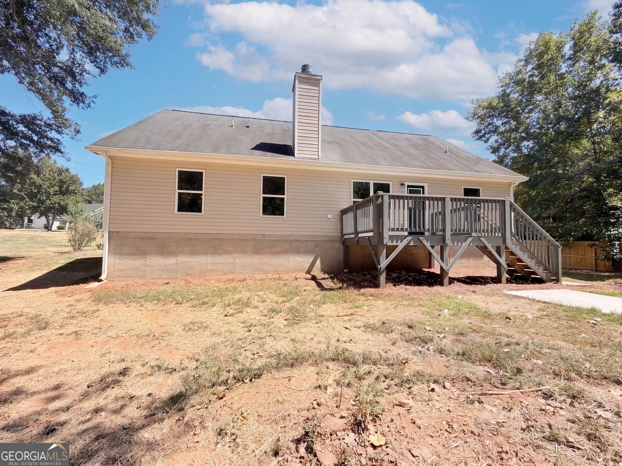 249 Clearwater Drive Property Photo 5