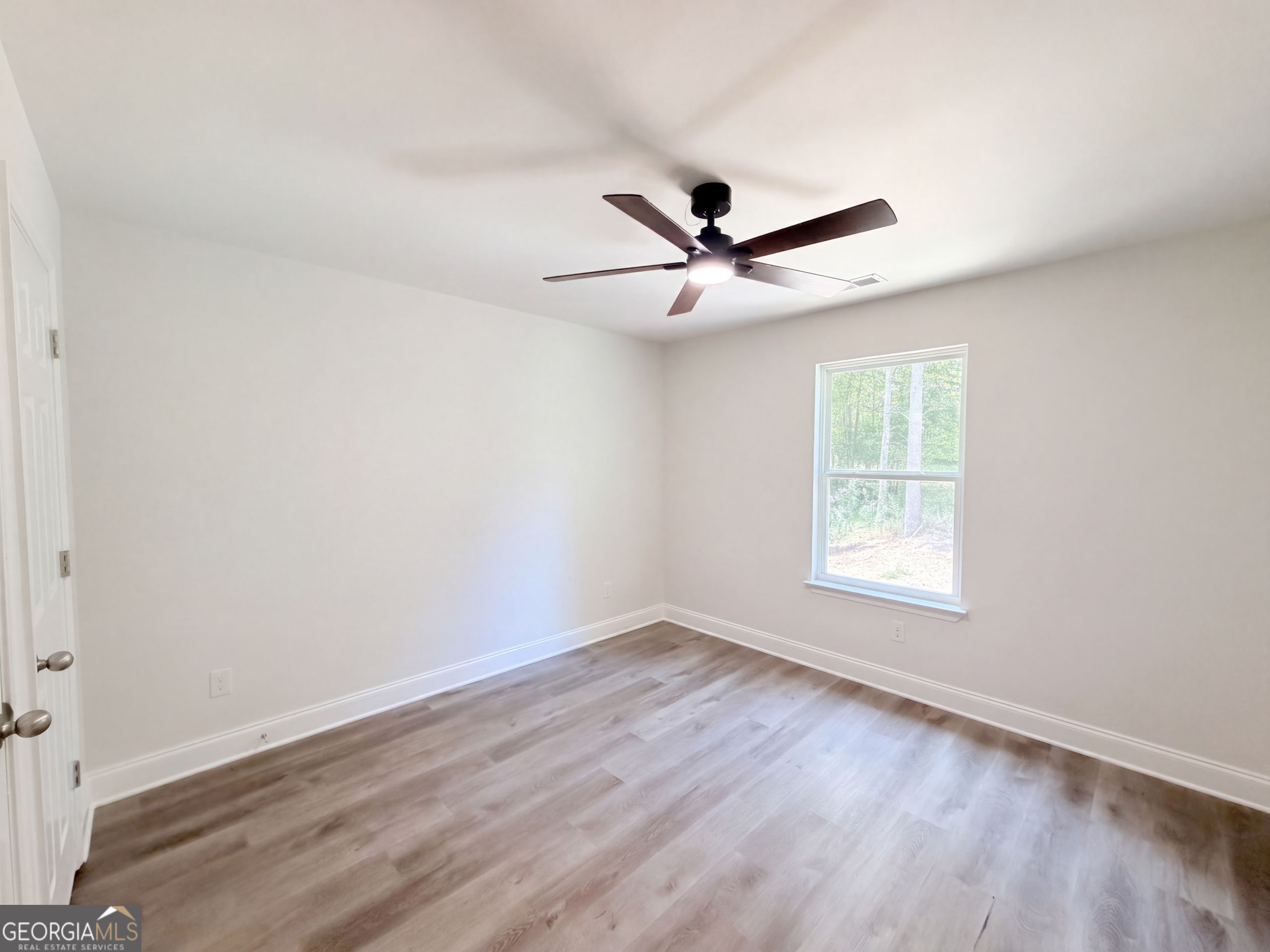 249 Clearwater Drive Property Photo 12