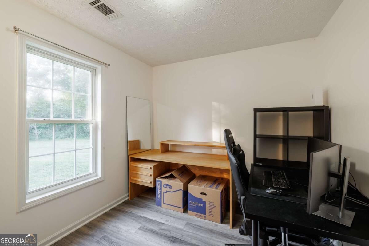 984 Arnoldsville Road Property Photo 31