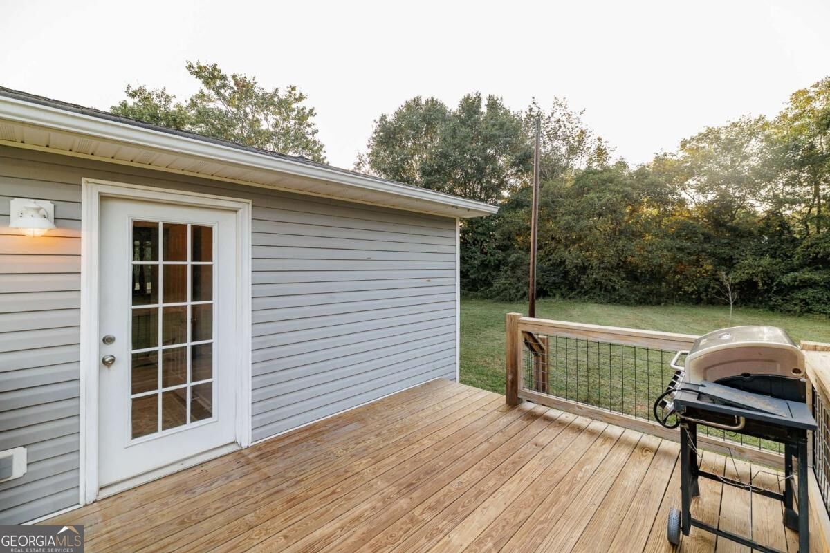 984 Arnoldsville Road Property Photo 32