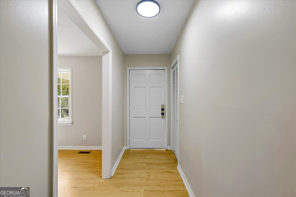 110 Connie Drive Property Photo 3