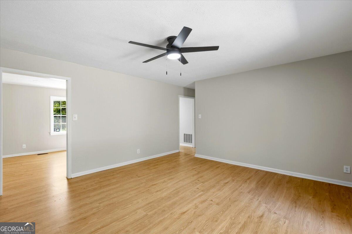 110 Connie Drive Property Photo 11