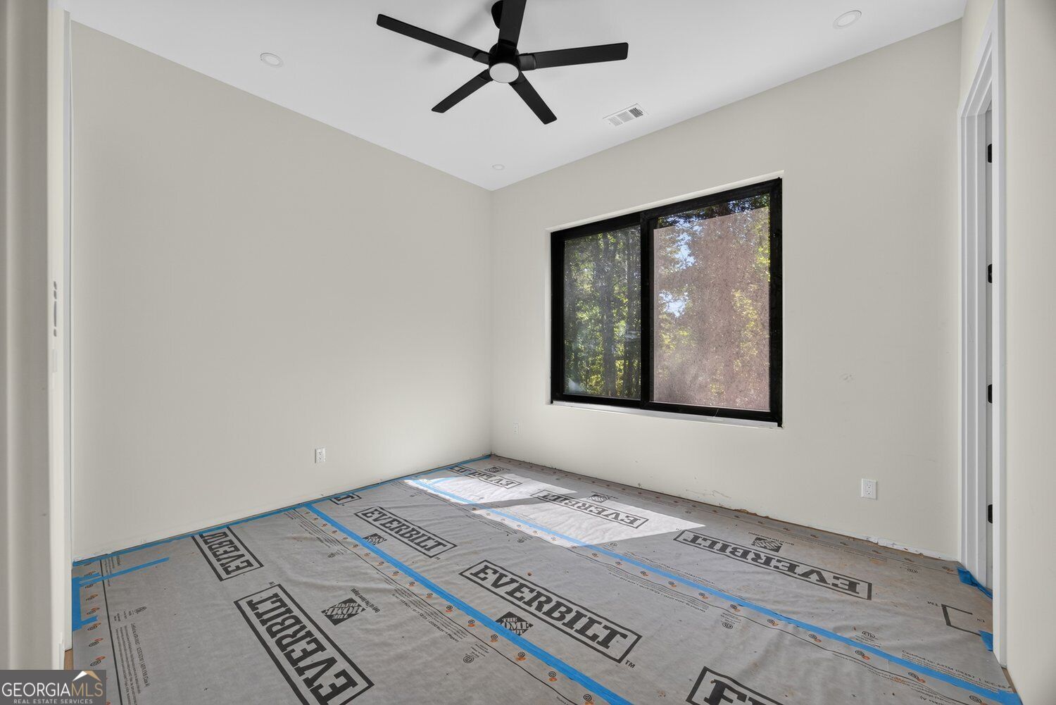 7060 Bells Way Property Photo 17