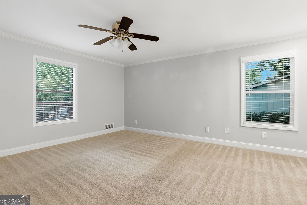 2550 Lakeview Trail Property Photo 14