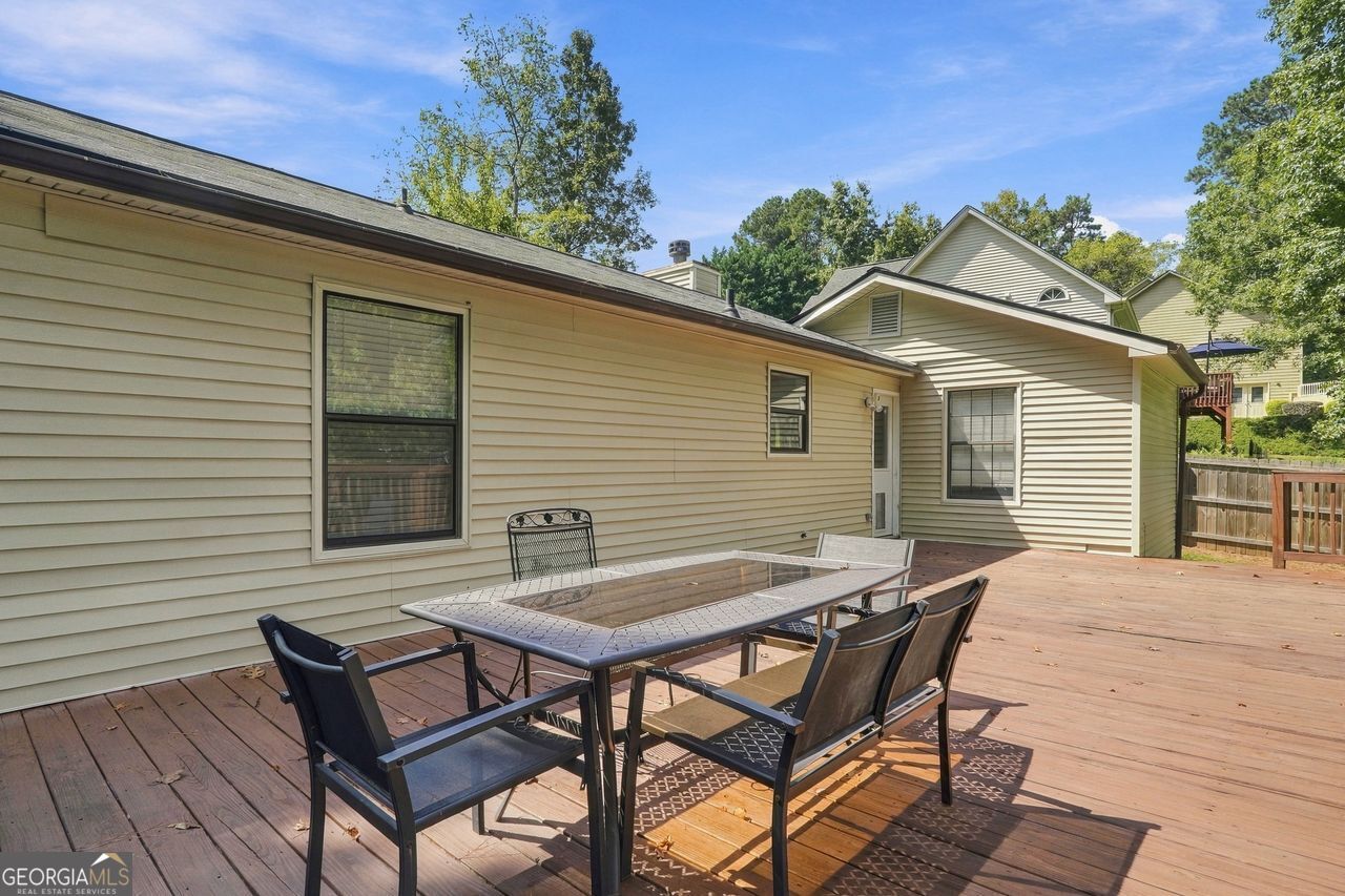 2550 Lakeview Trail Property Photo 23