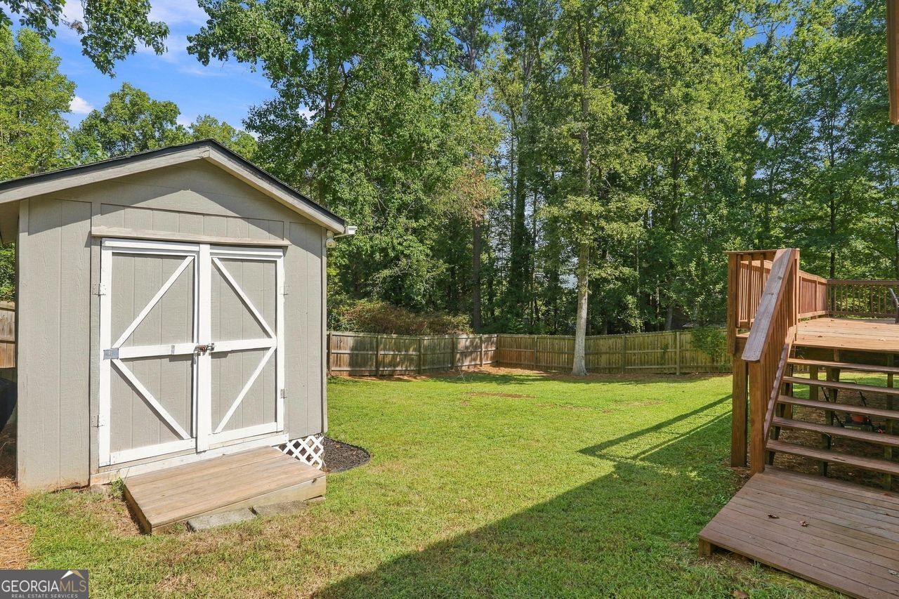 2550 Lakeview Trail Property Photo 24