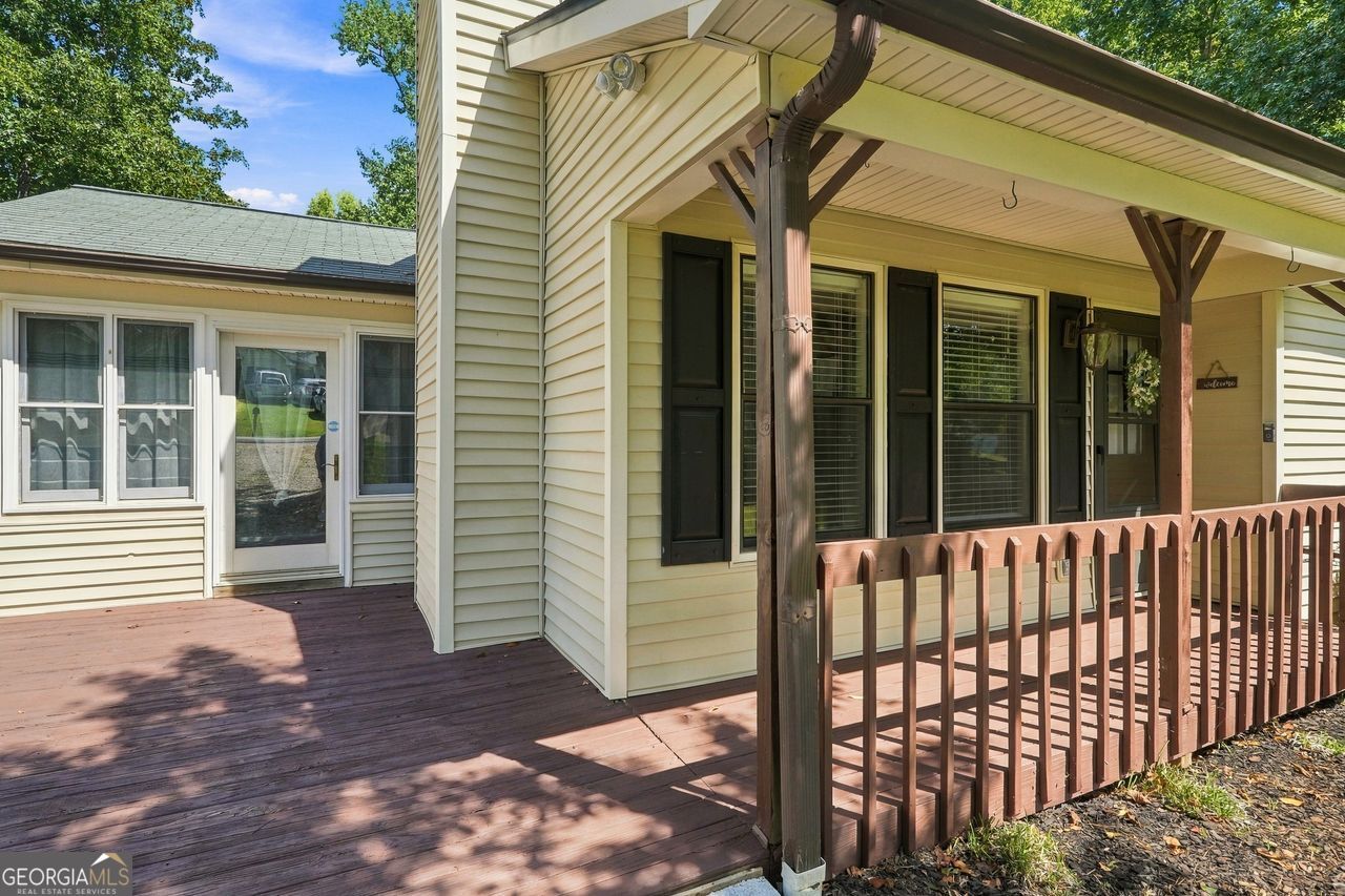 2550 Lakeview Trail Property Photo 31