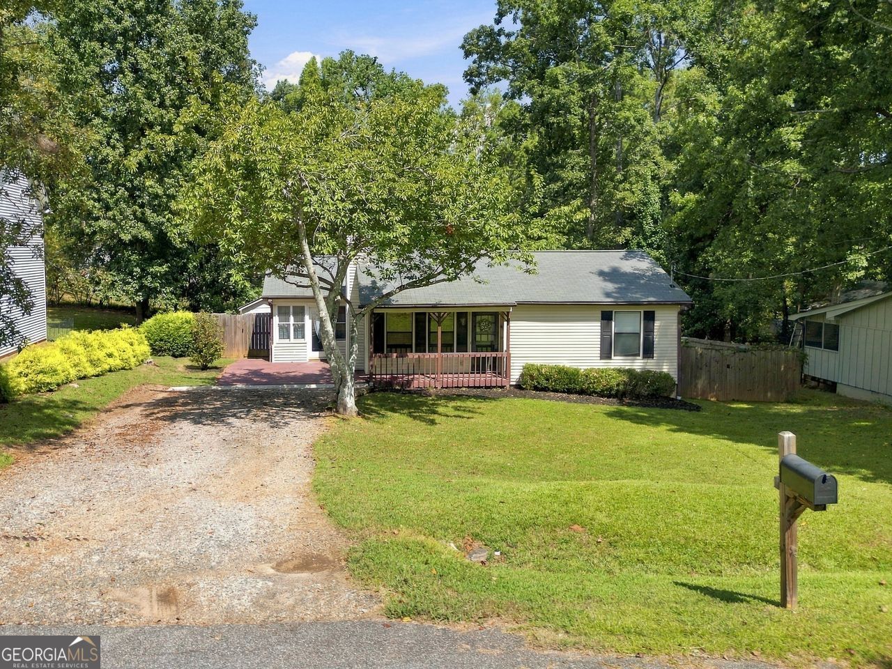 2550 Lakeview Trail Property Photo 33