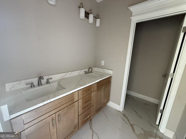 1020 Bridle Trail Property Photo 6