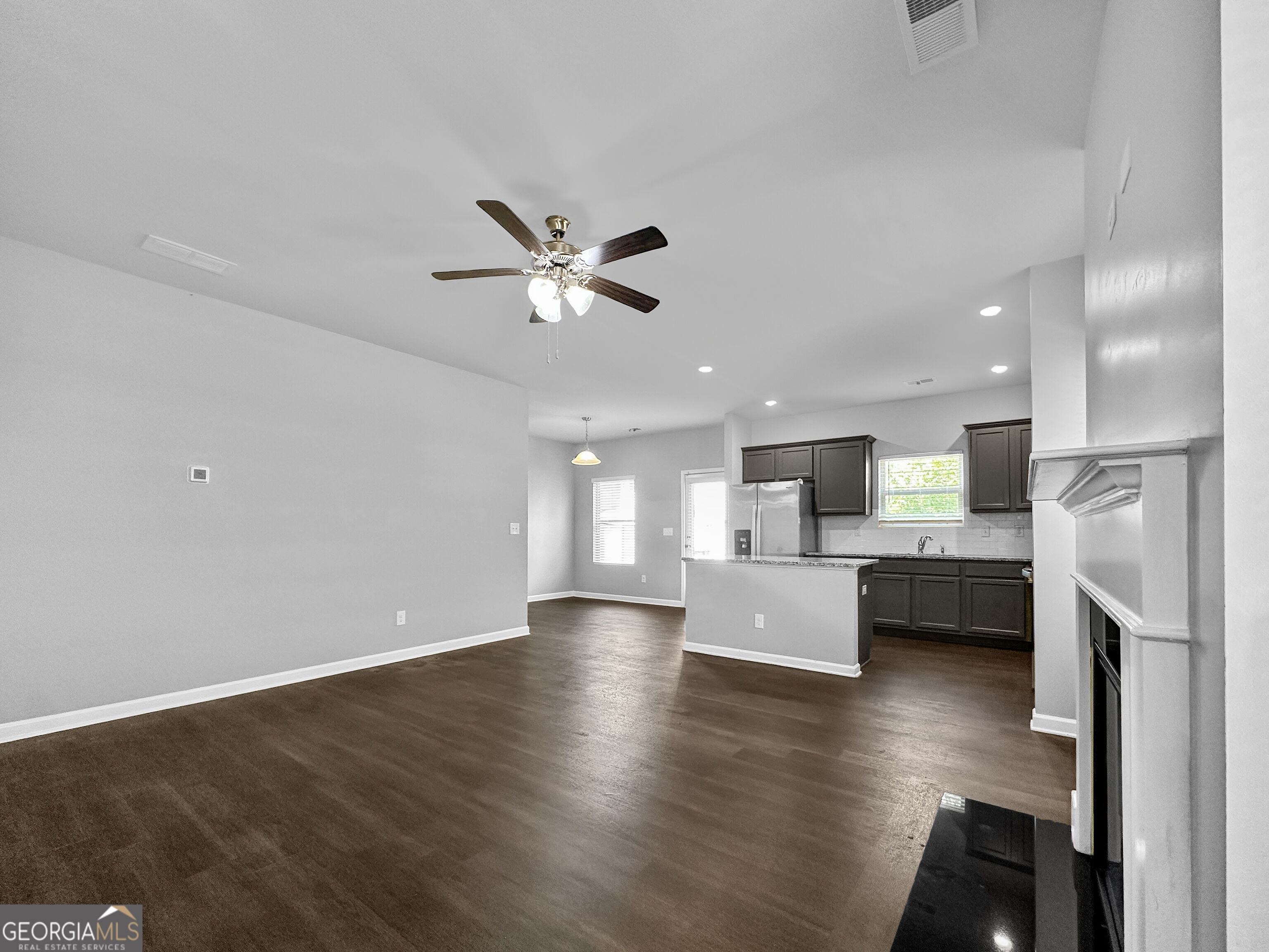 4035 Emmons Street Property Photo 4