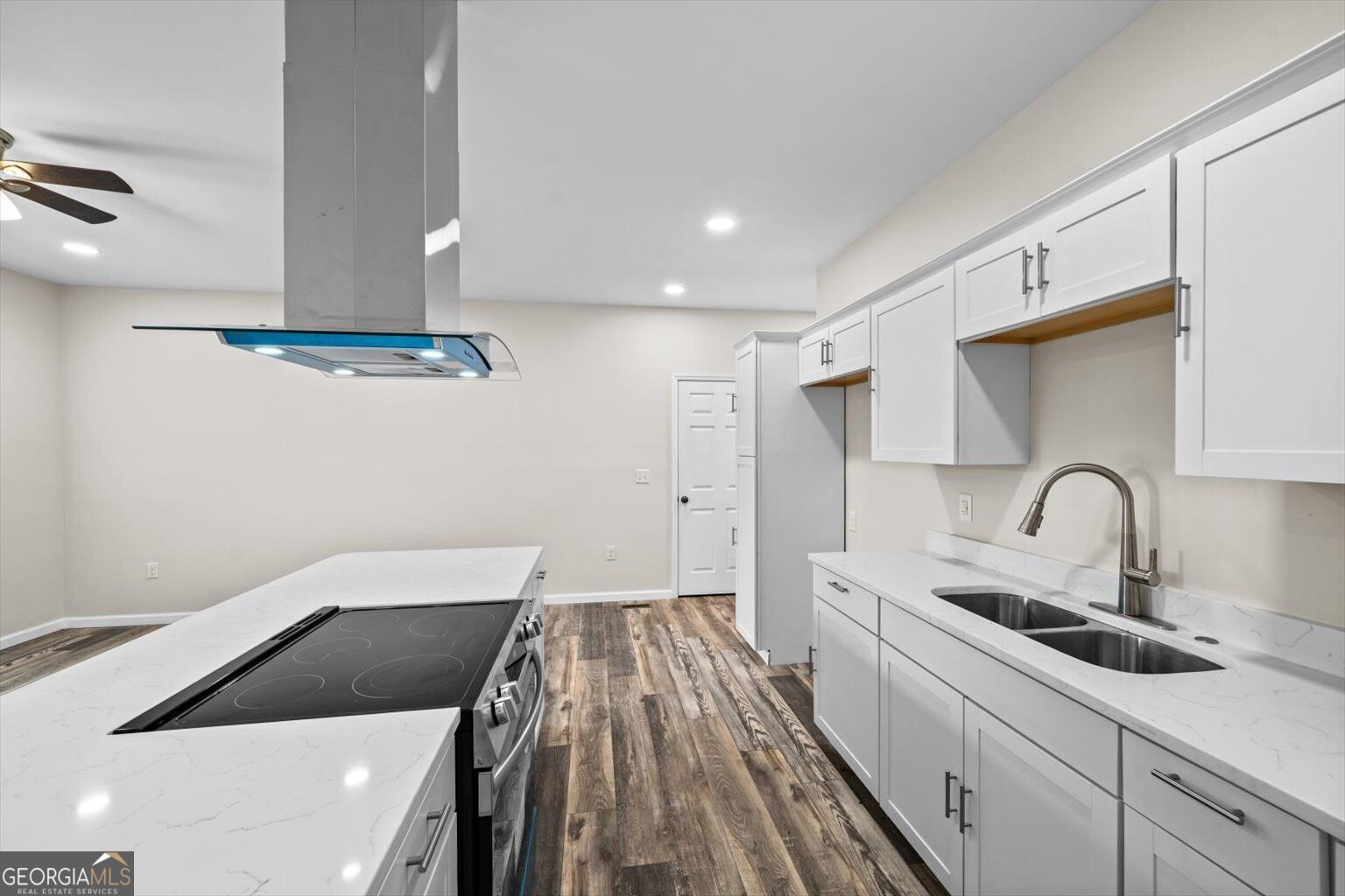719 Cavender Road Property Photo 12
