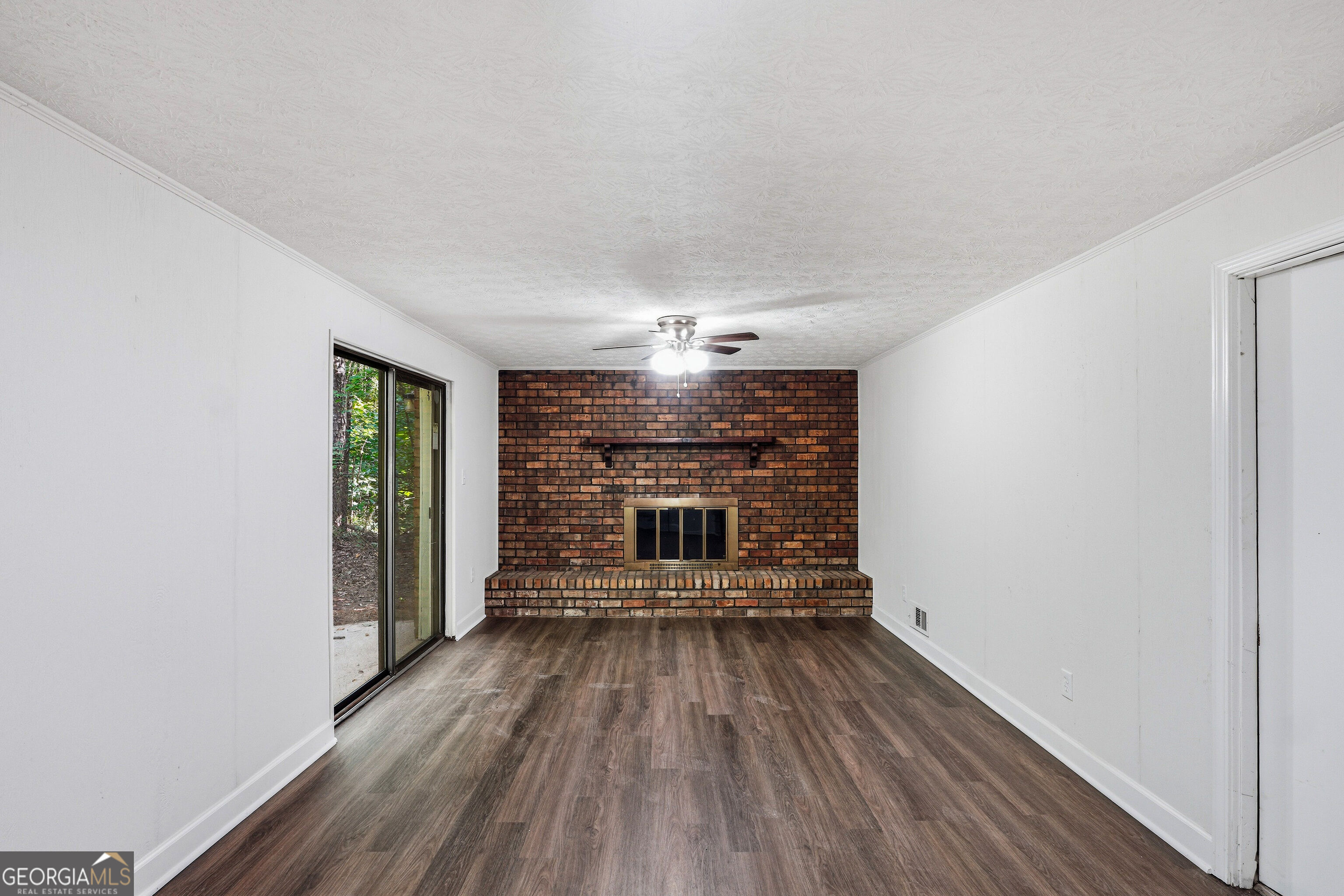 7052 Lodgepole Drive Property Photo 12