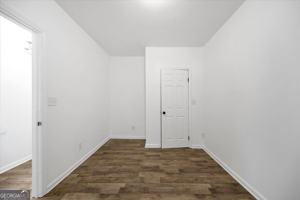2972 8th Street Property Photo 8
