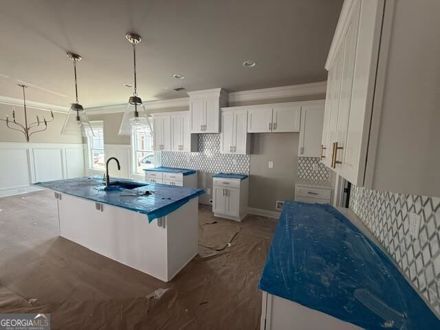 1030 Bridle Trail Property Photo 6