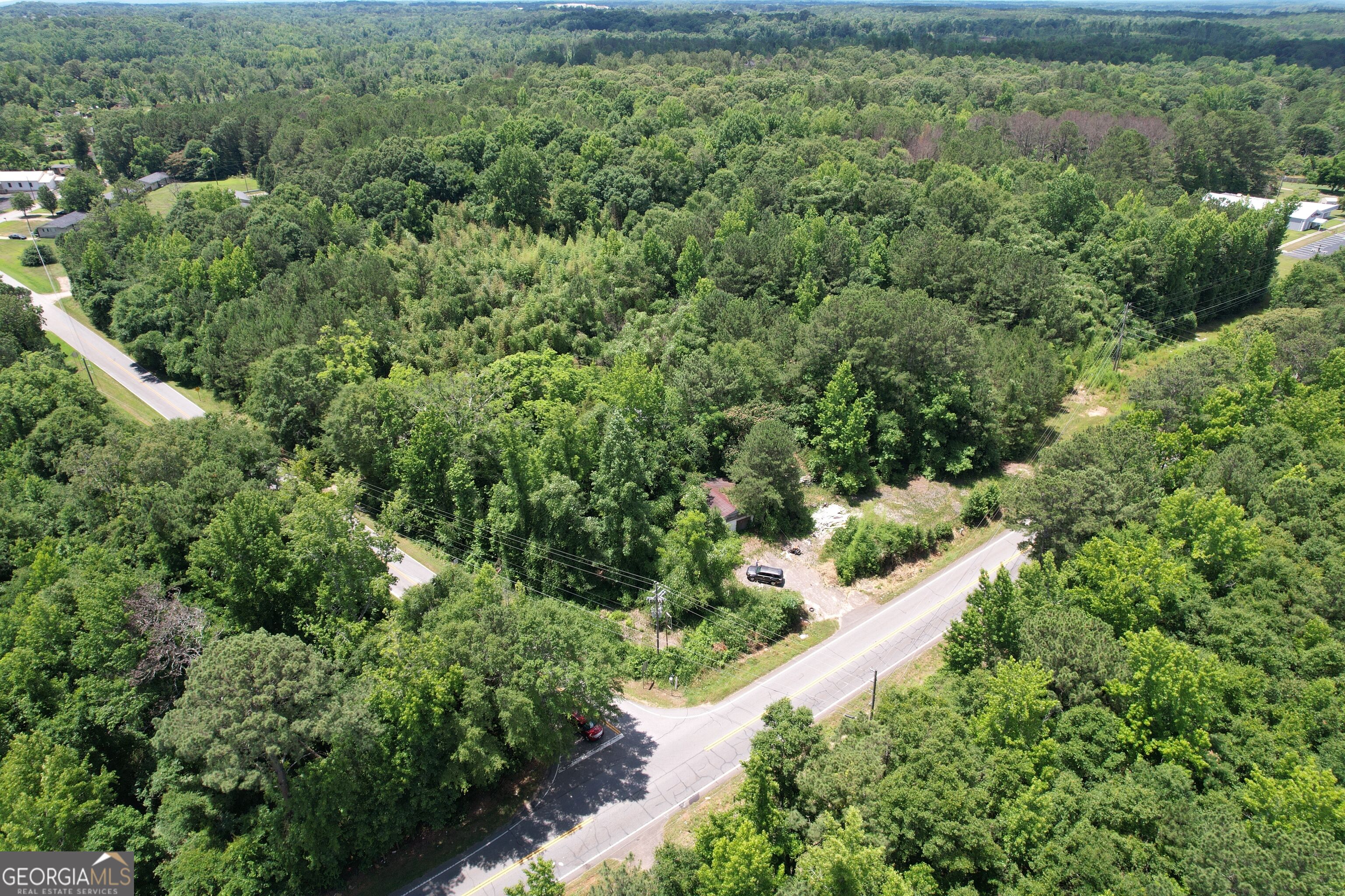 A Newnan Road Property Photo 3