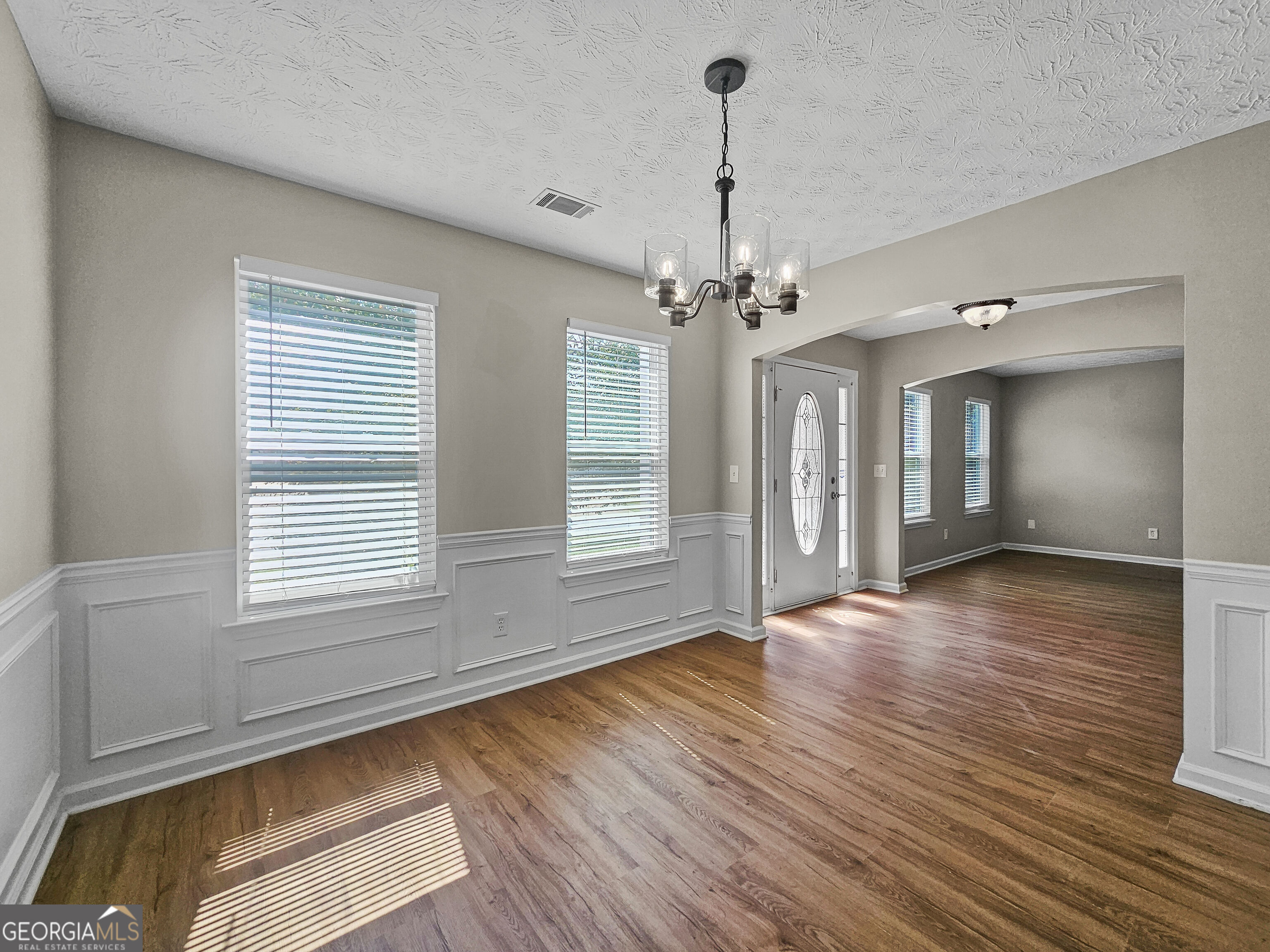 80 Forest Brook Drive Property Photo 4