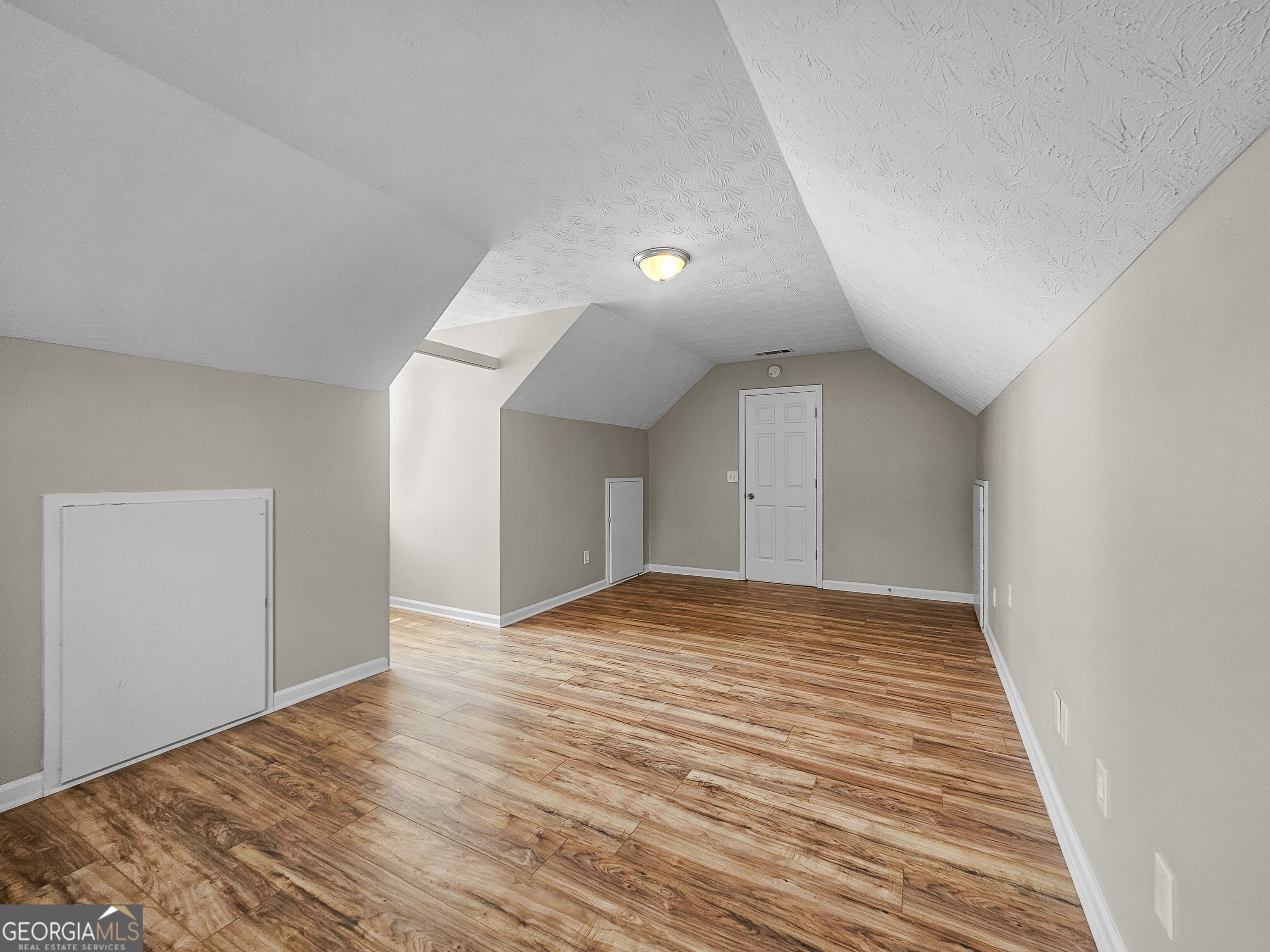 80 Forest Brook Drive Property Photo 10