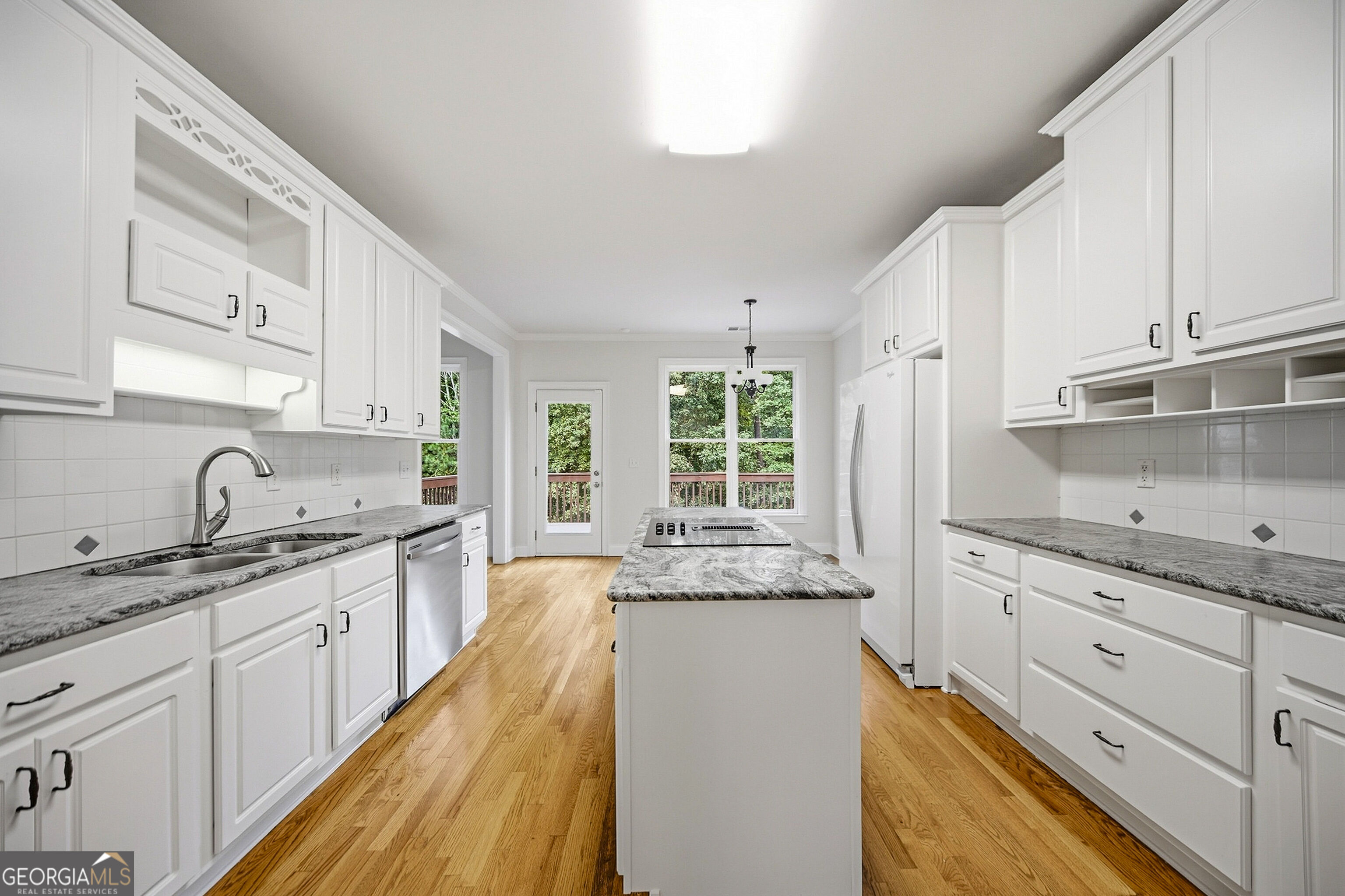 2068 Tribble View Way Property Photo 2