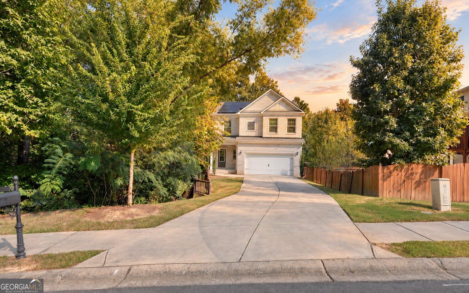 102 Mirage Court Property Photo 1