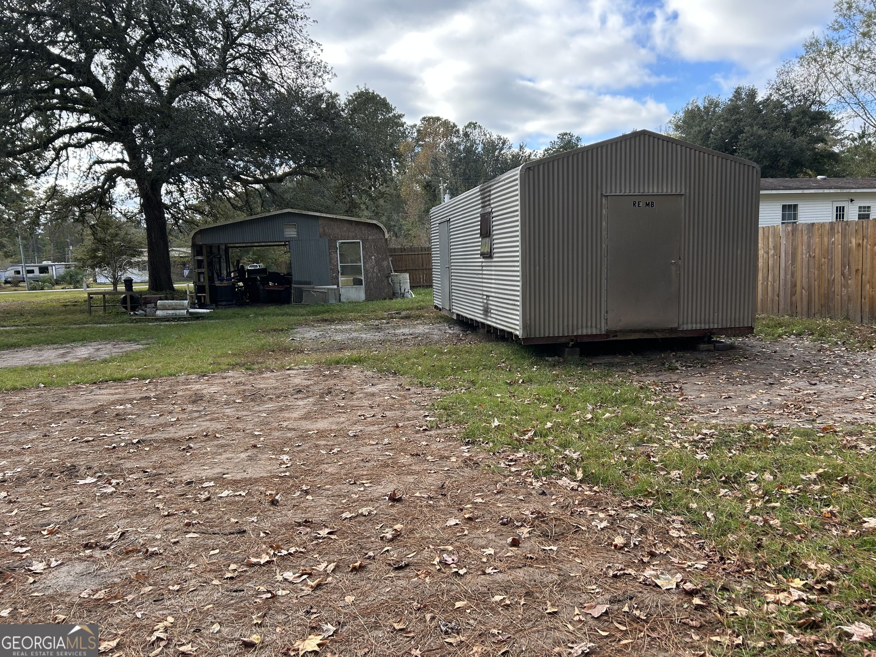 321 Carlyene Drive Property Photo 4