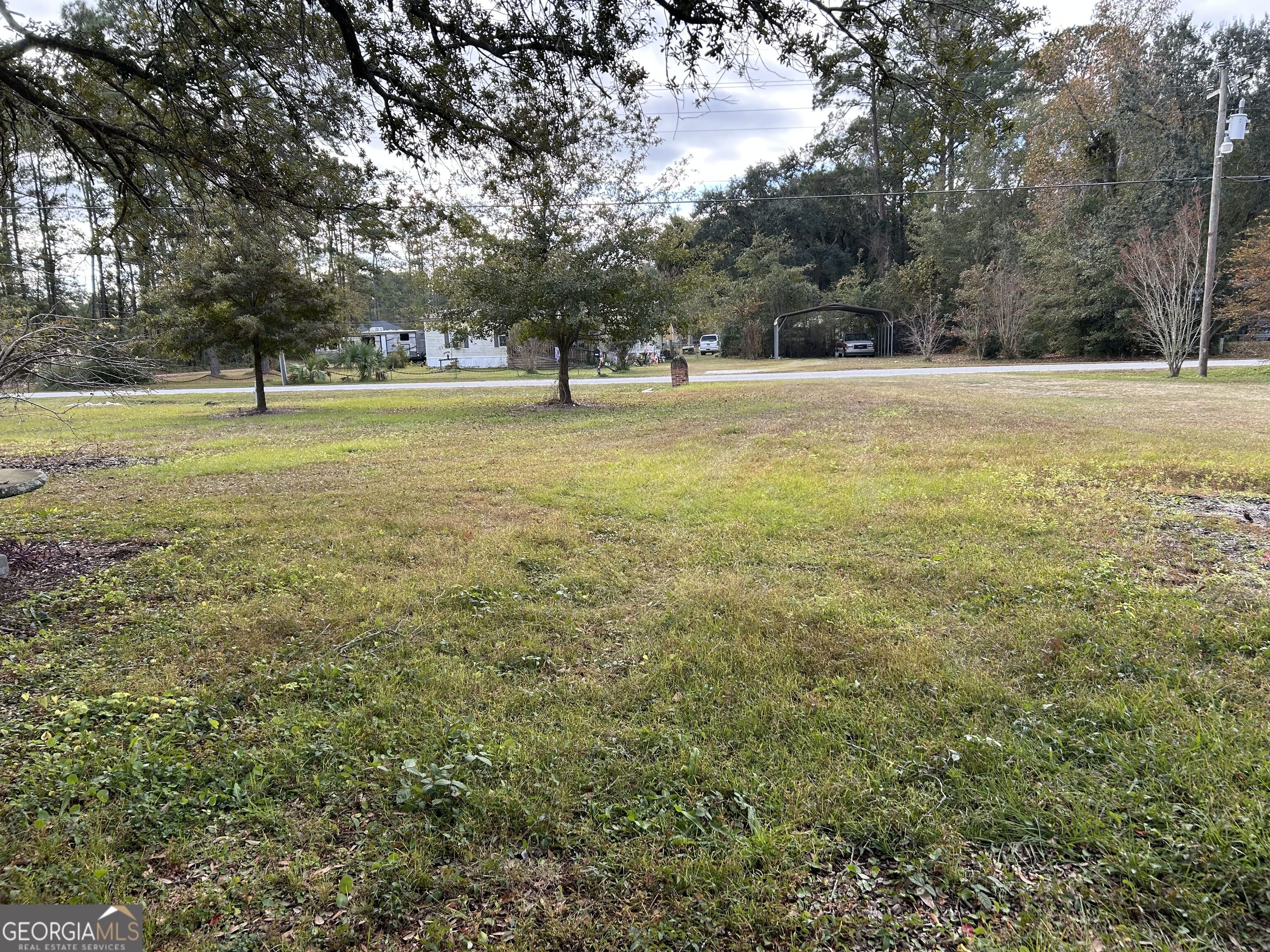 321 Carlyene Drive Property Photo 6