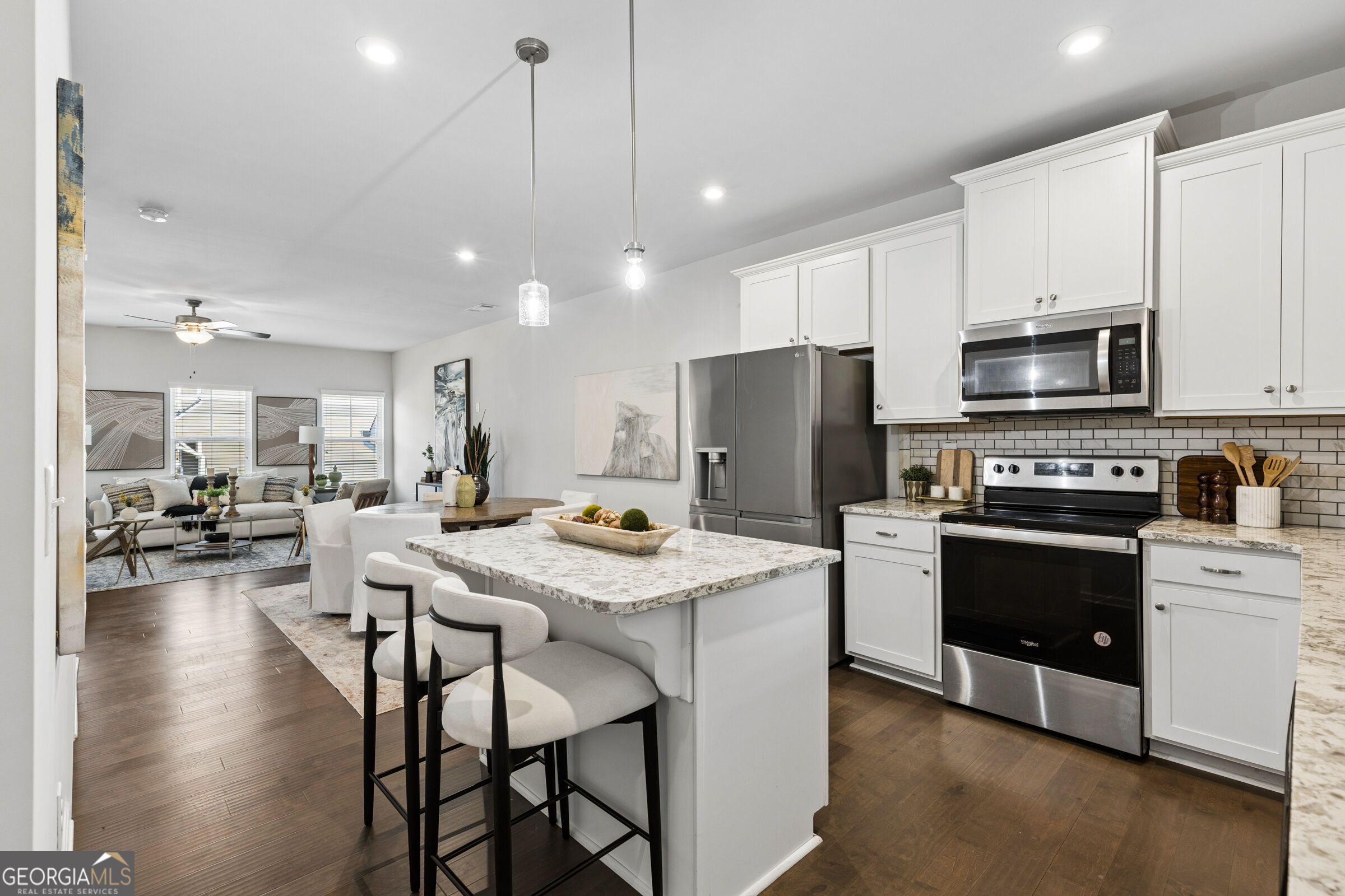 2513 Hedgeway Circle Property Photo 16