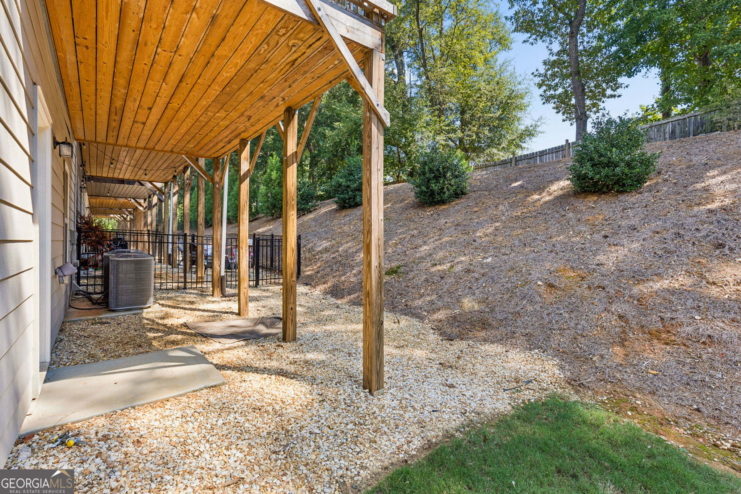 2513 Hedgeway Circle Property Photo 43