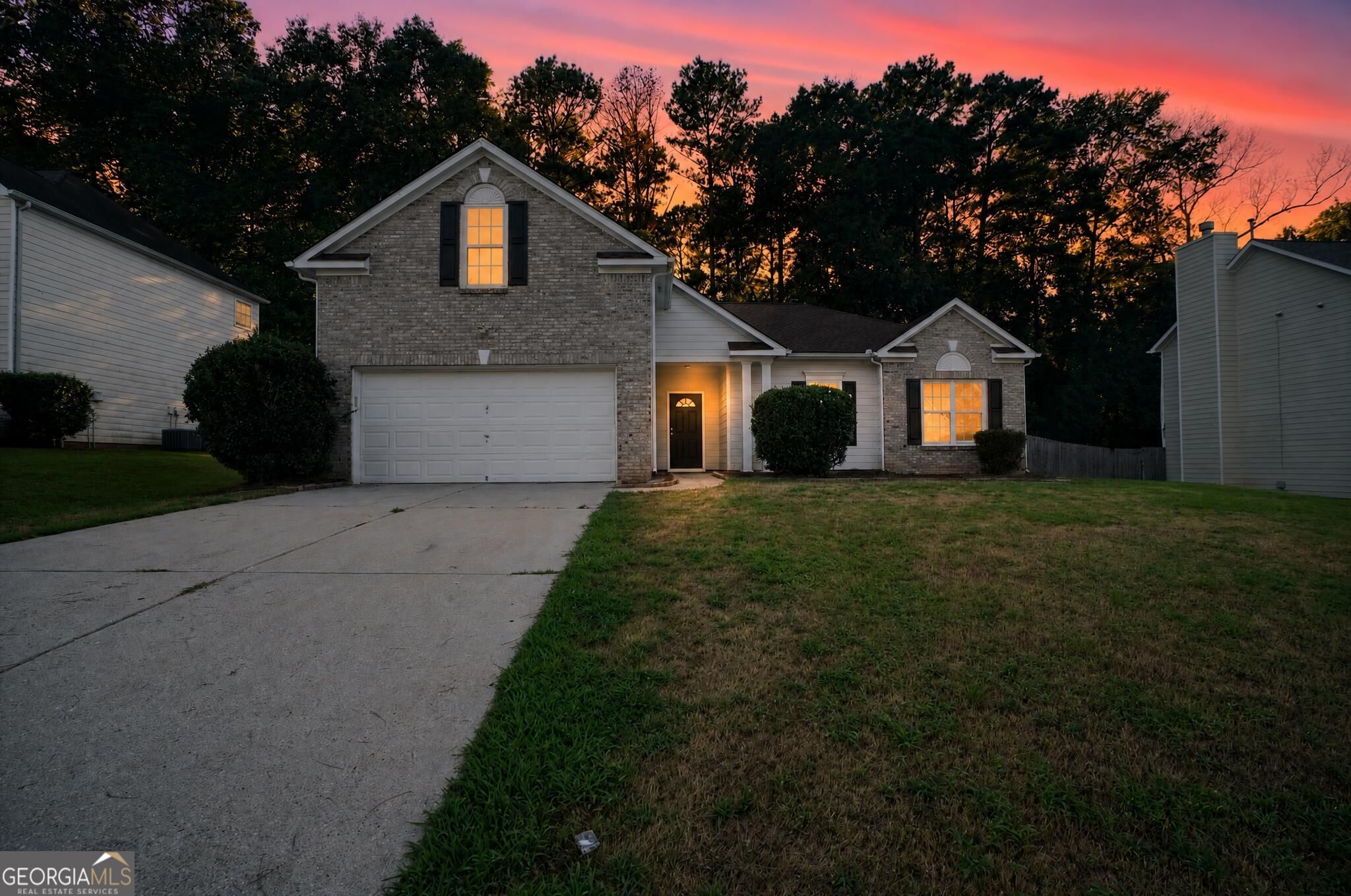 433 Concord Circle Property Photo 1